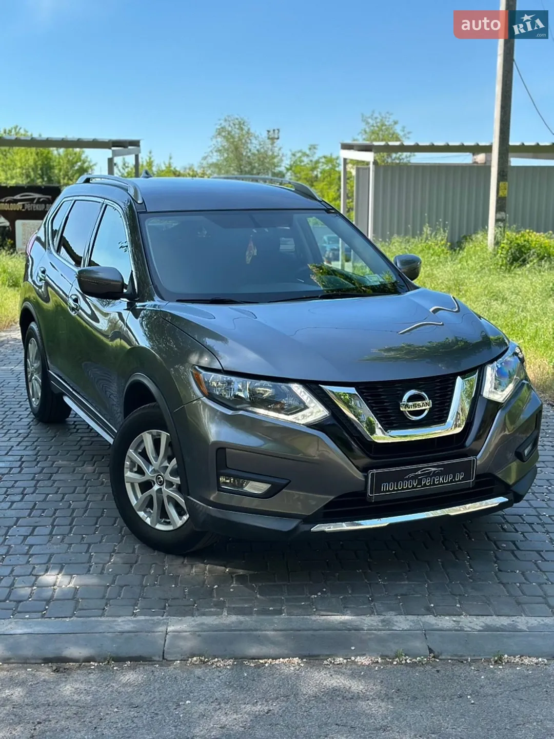 2017 Nissan Rogue - мініатюра 8