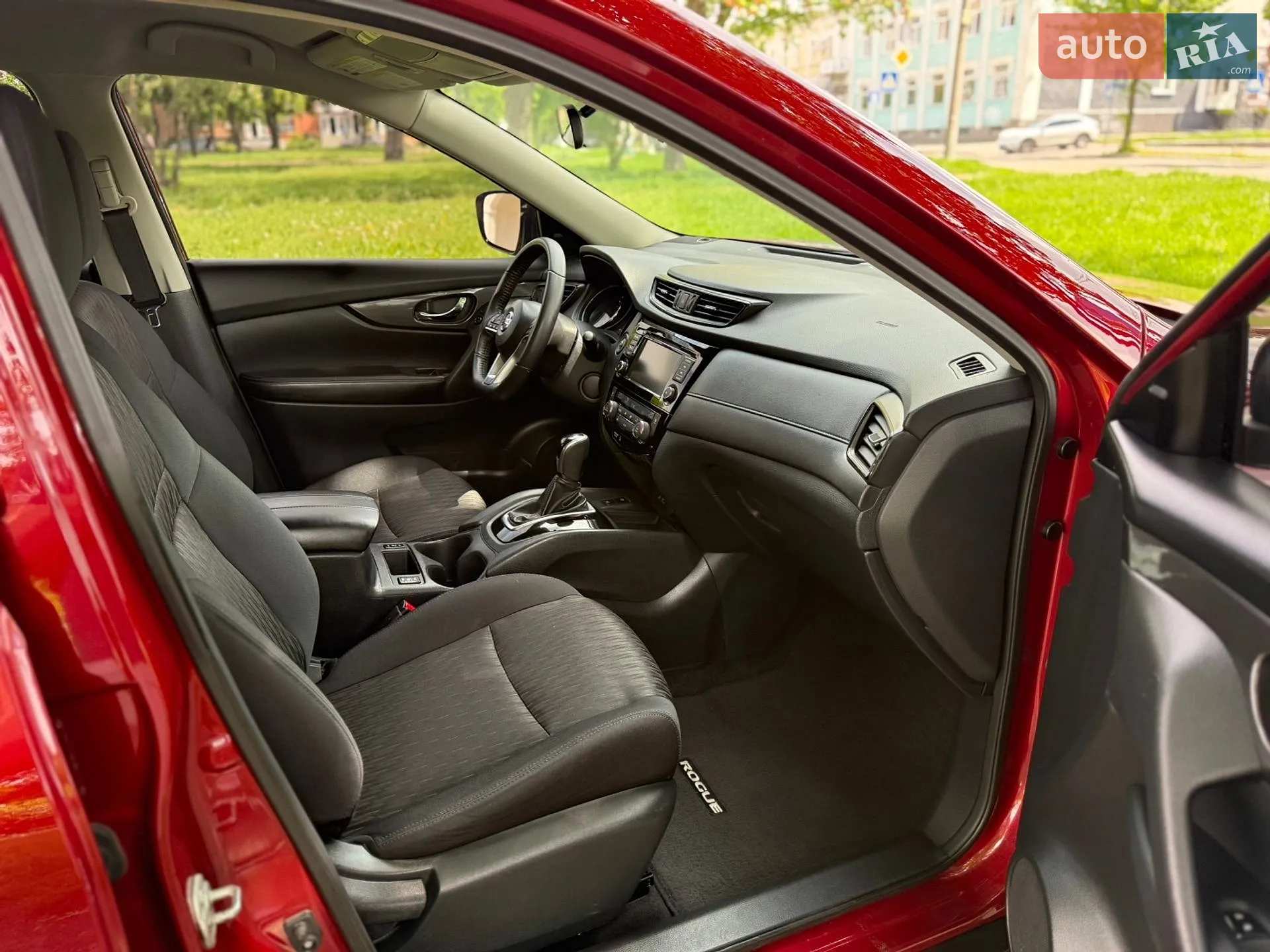2019 Nissan Rogue - мініатюра 41