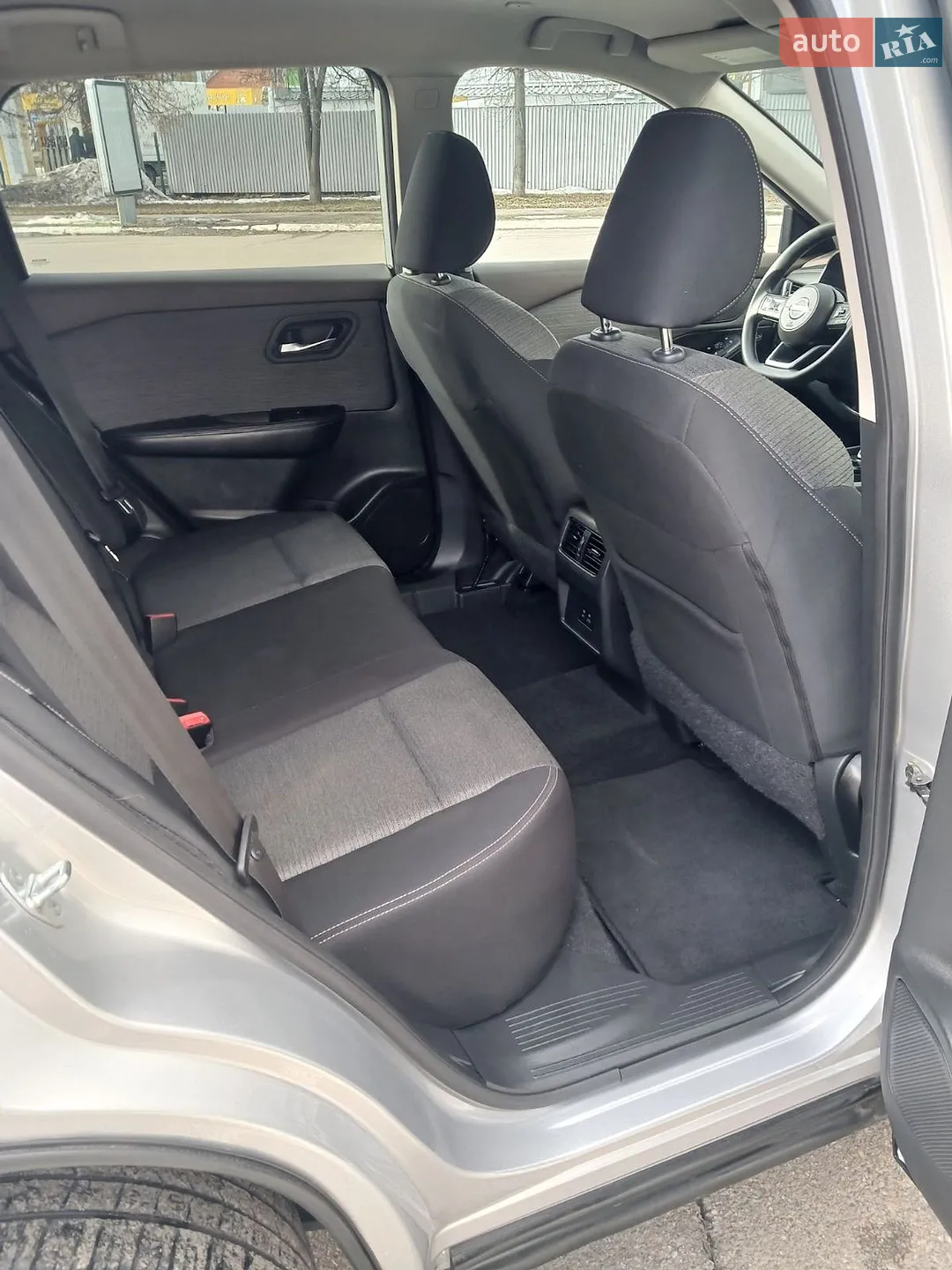 2023 Nissan Rogue - мініатюра 40