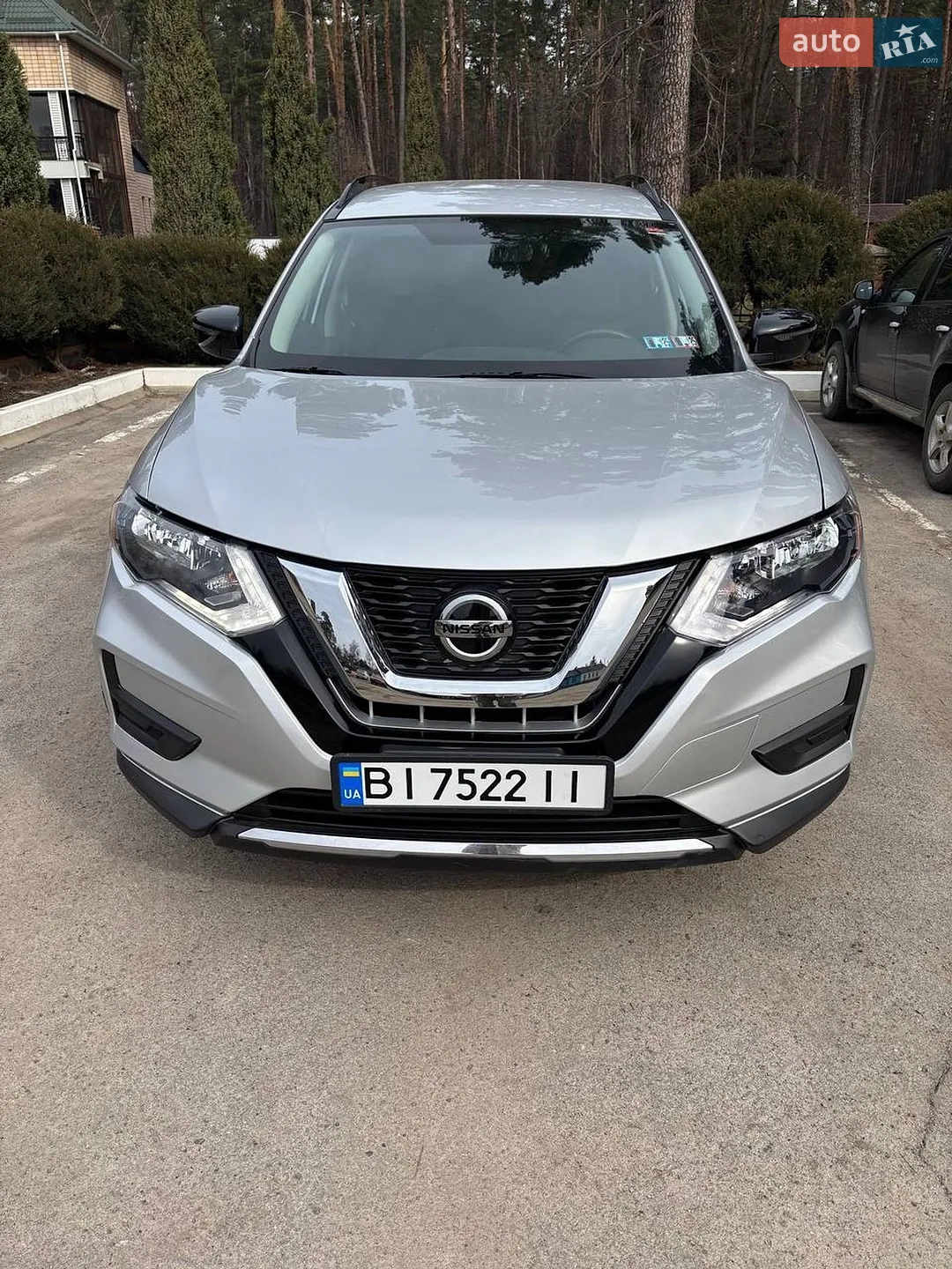 2018 Nissan Rogue - мініатюра 2