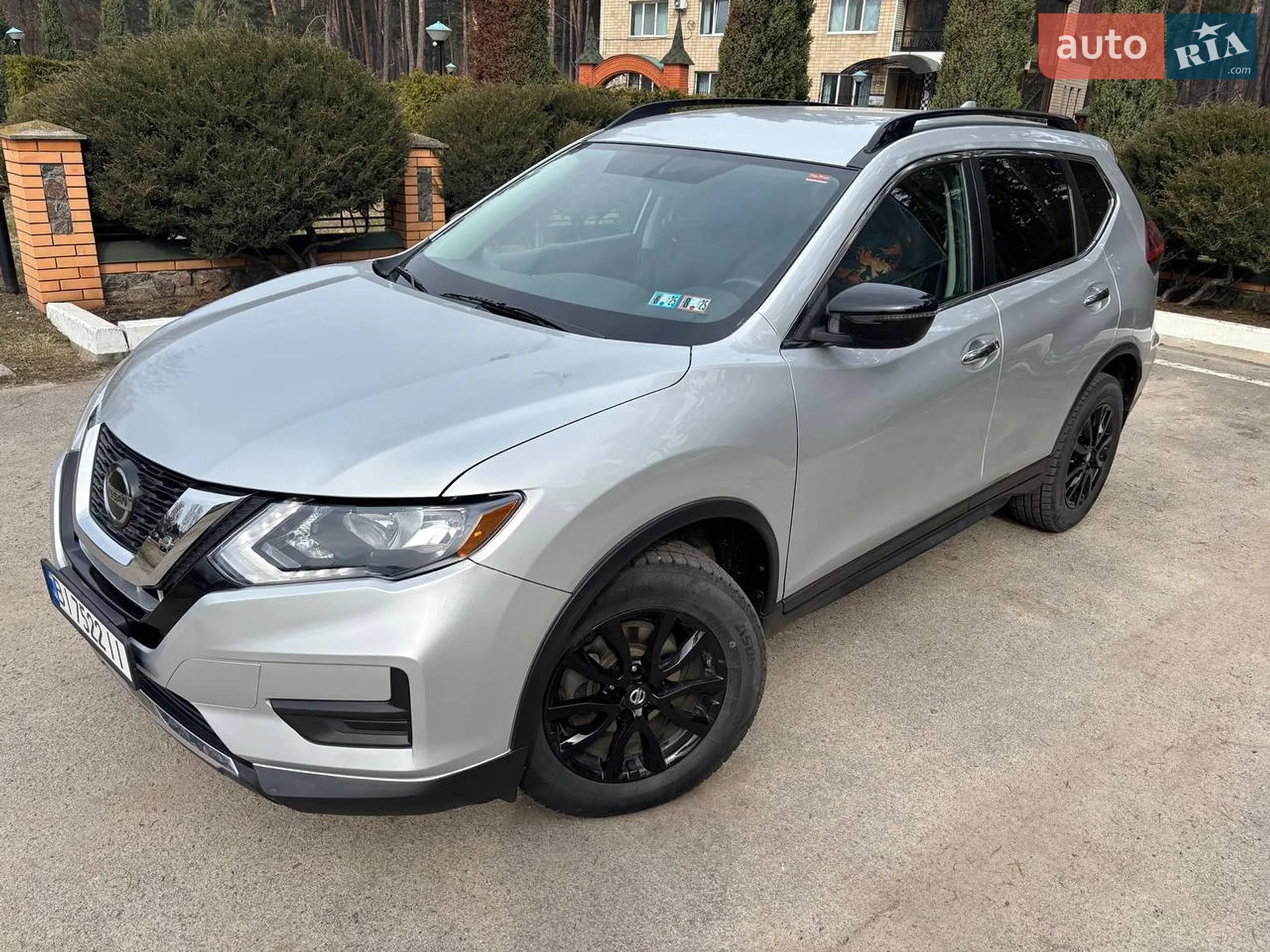 2018 Nissan Rogue - фото 1