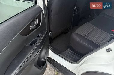 Внедорожник / Кроссовер Nissan Rogue 2020 в Полтаве