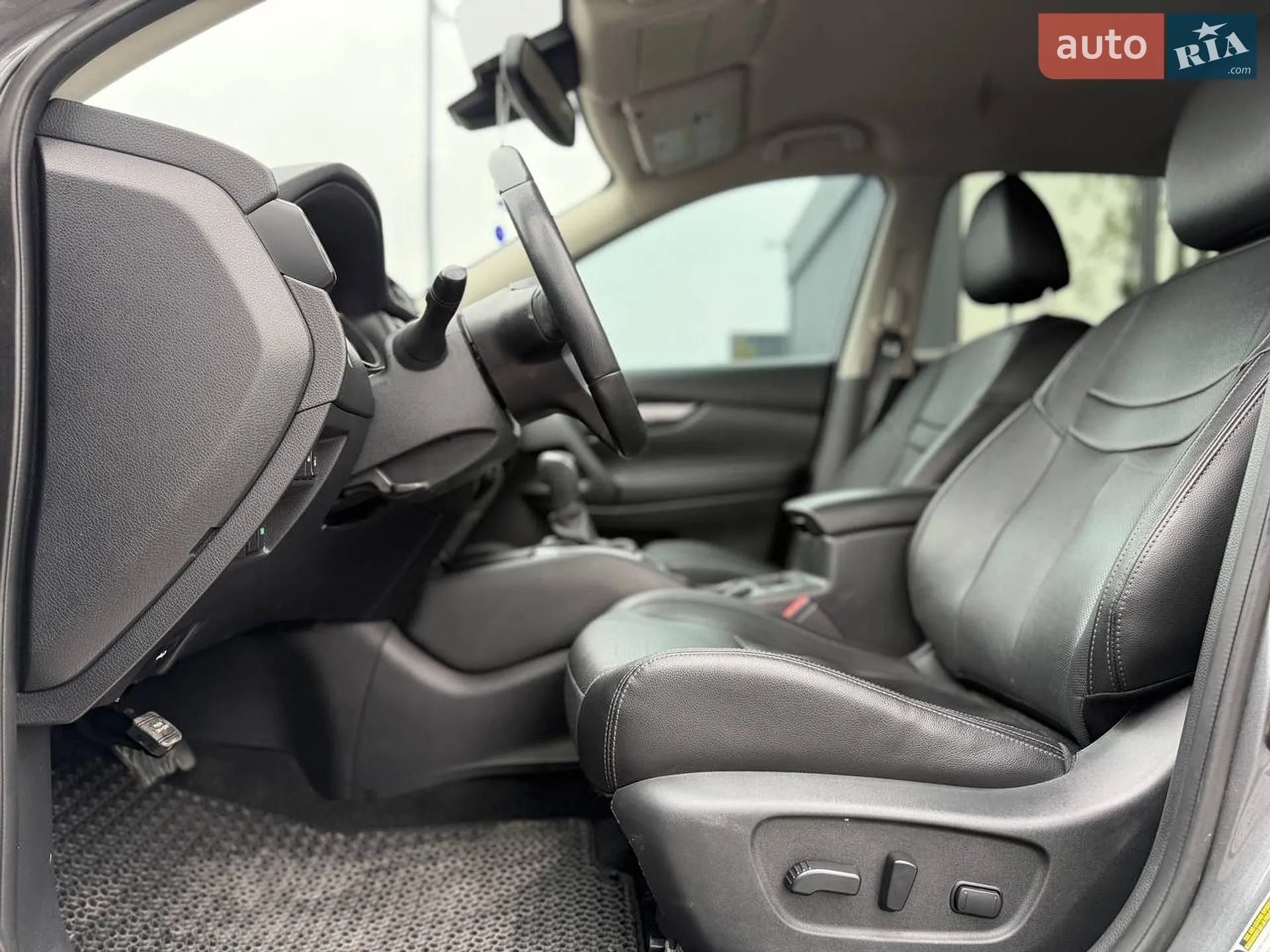 2018 Nissan Rogue - мініатюра 19