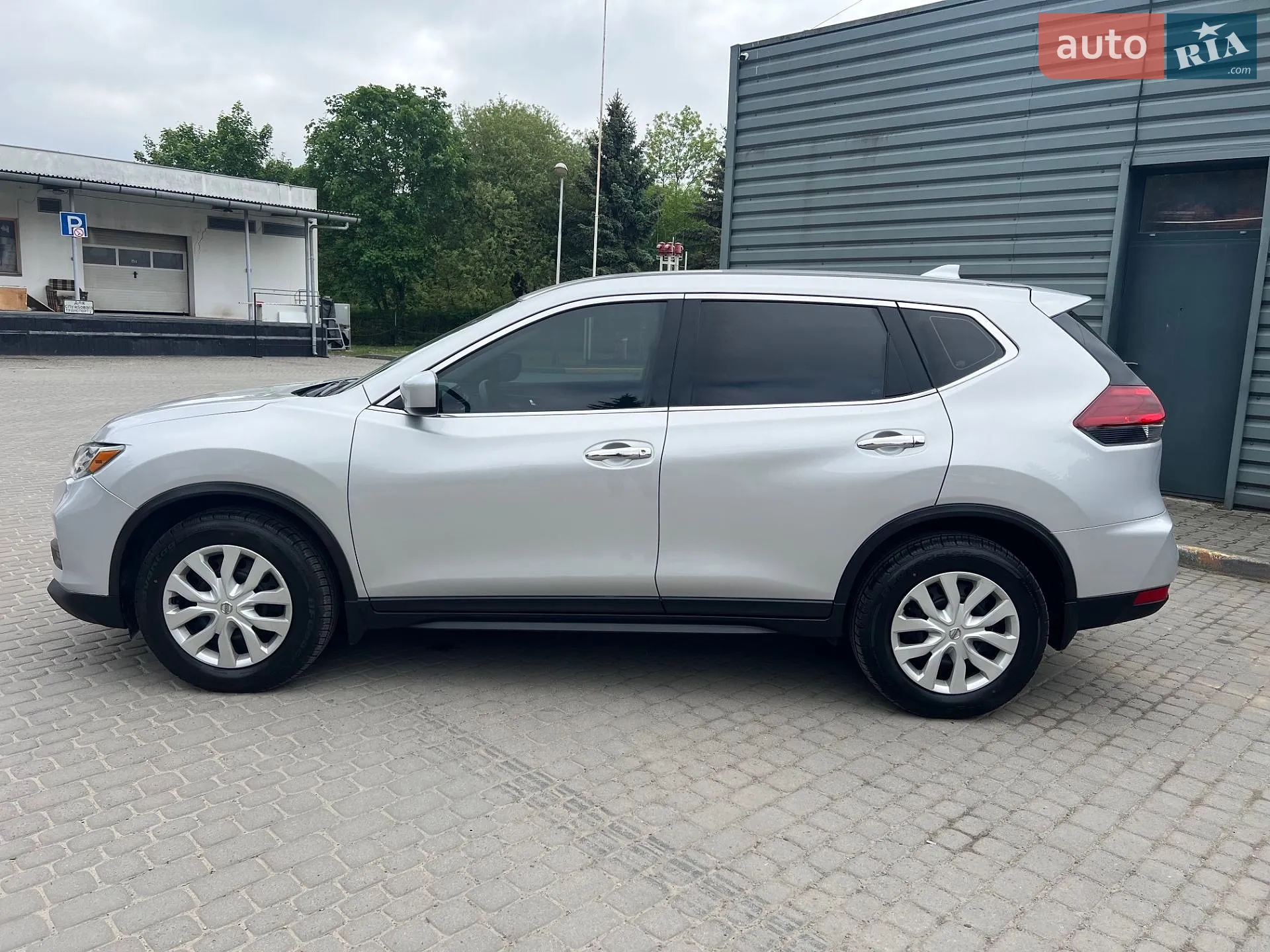 2017 Nissan Rogue - мініатюра 7