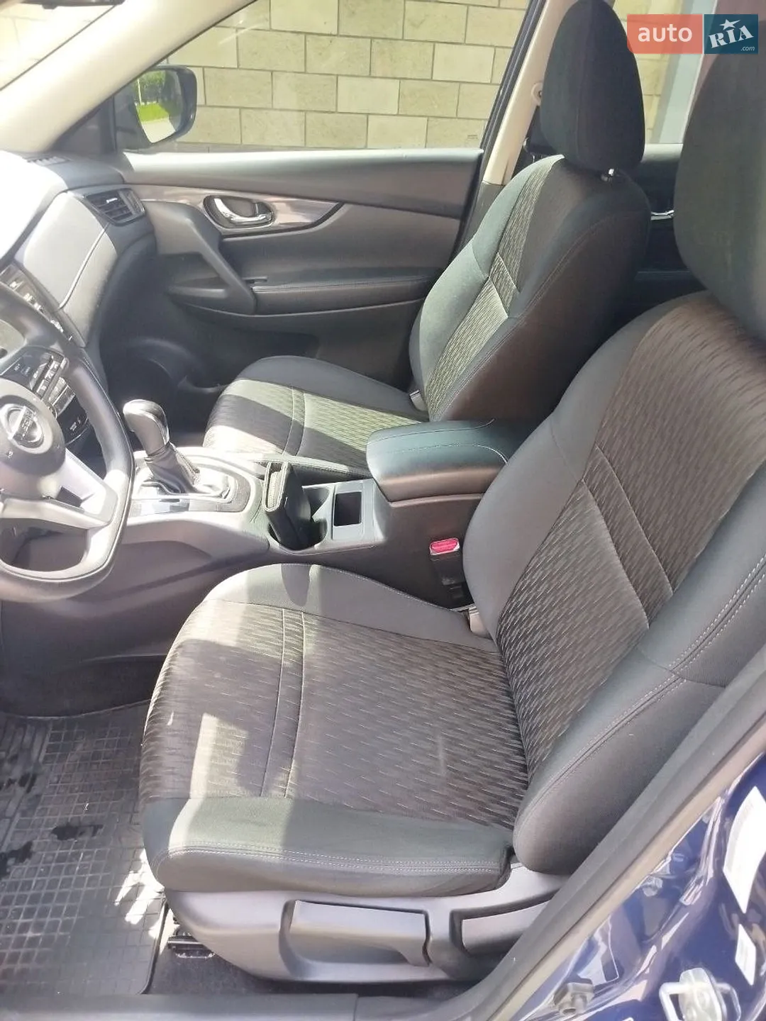 2017 Nissan Rogue - мініатюра 8