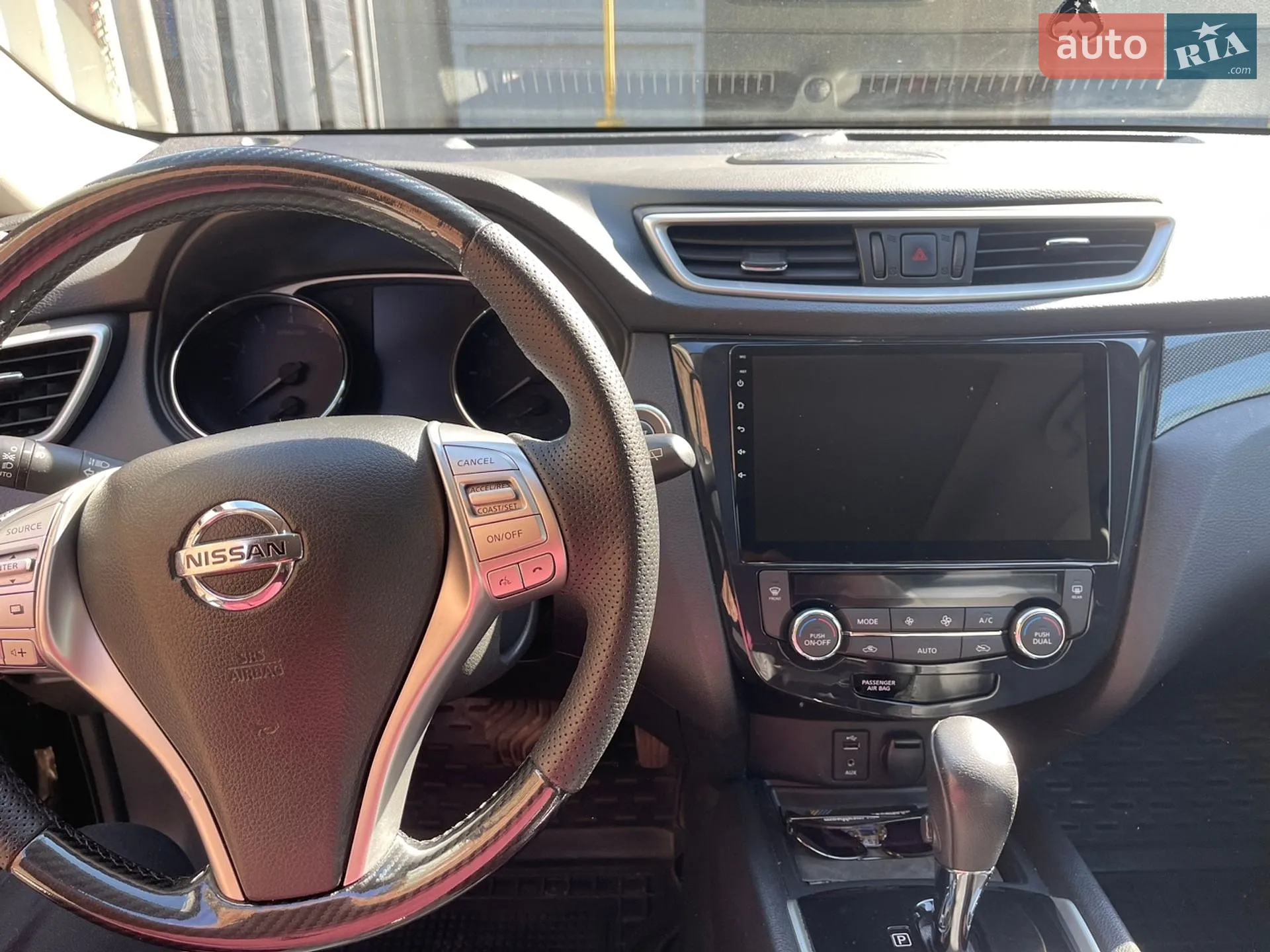 2016 Nissan Rogue - мініатюра 3