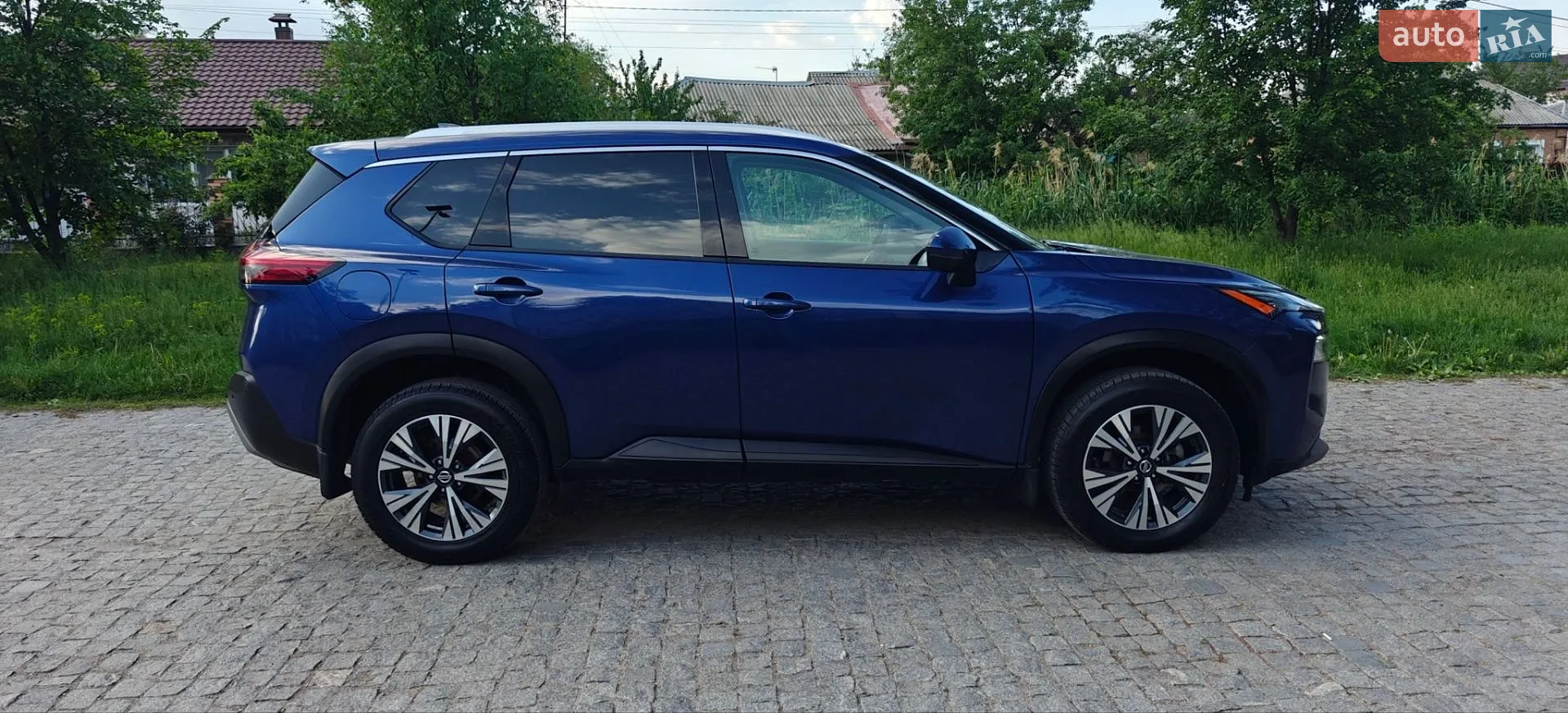 2021 Nissan Rogue - мініатюра 4