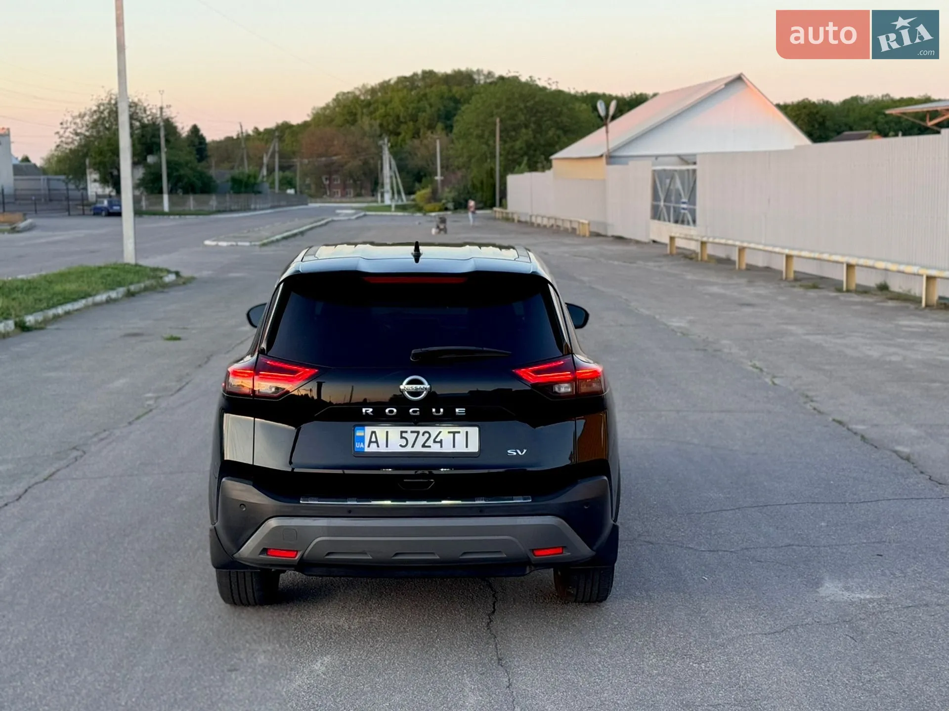 2021 Nissan Rogue - мініатюра 5