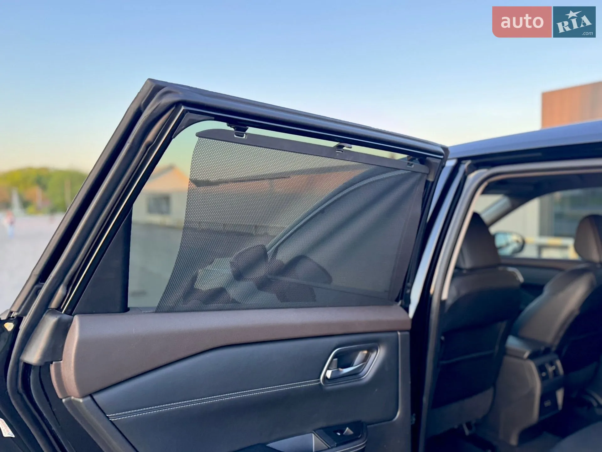 2021 Nissan Rogue - мініатюра 28