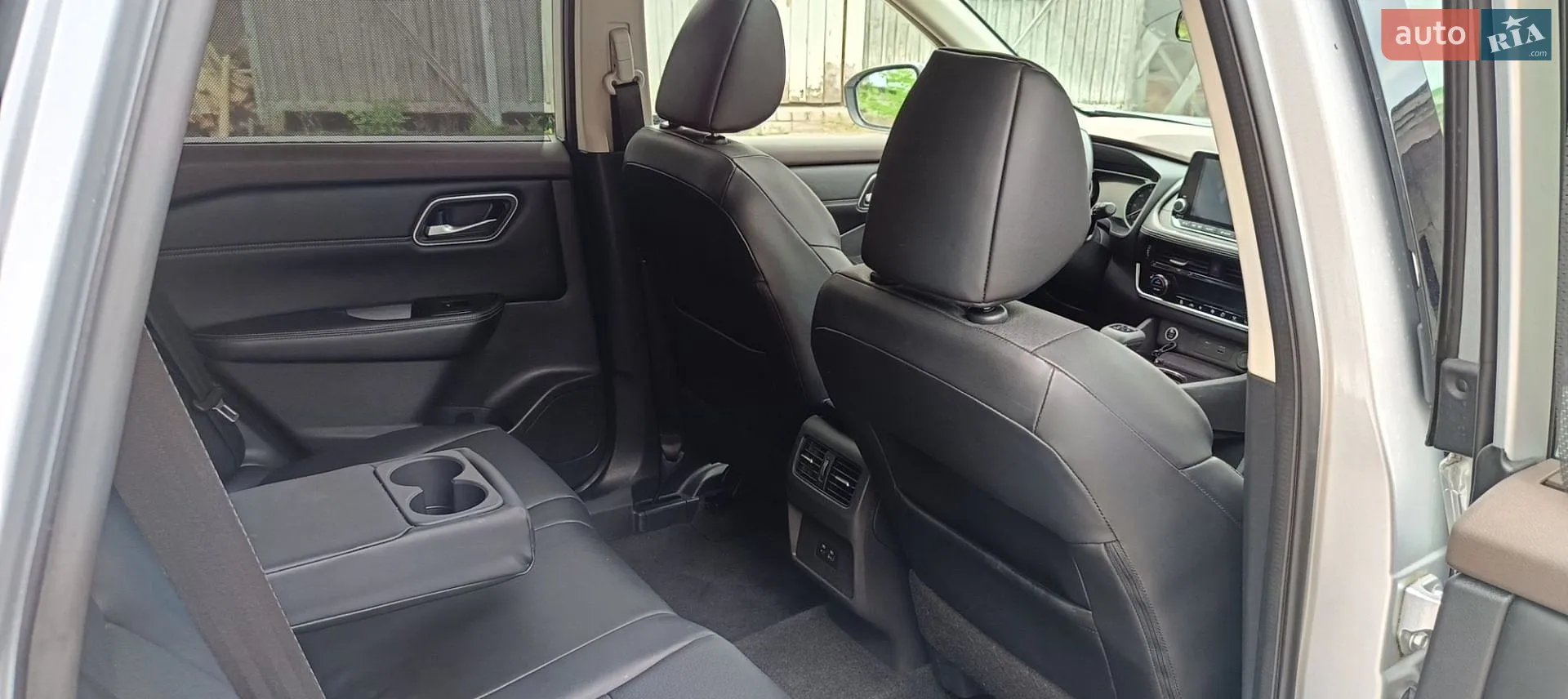 2021 Nissan Rogue - мініатюра 12