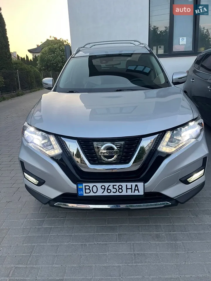 2018 Nissan Rogue - мініатюра 12