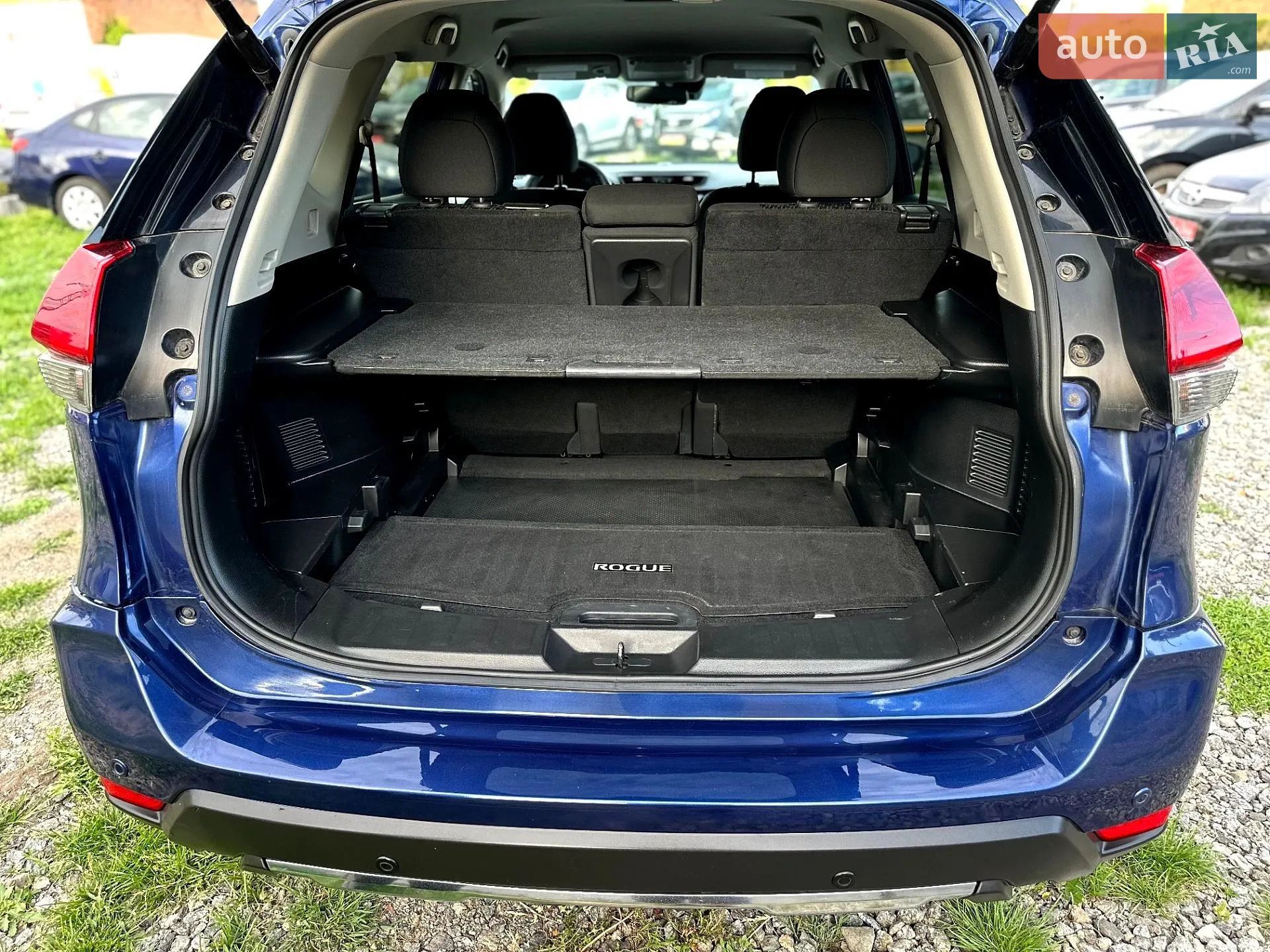 2018 Nissan Rogue - мініатюра 15