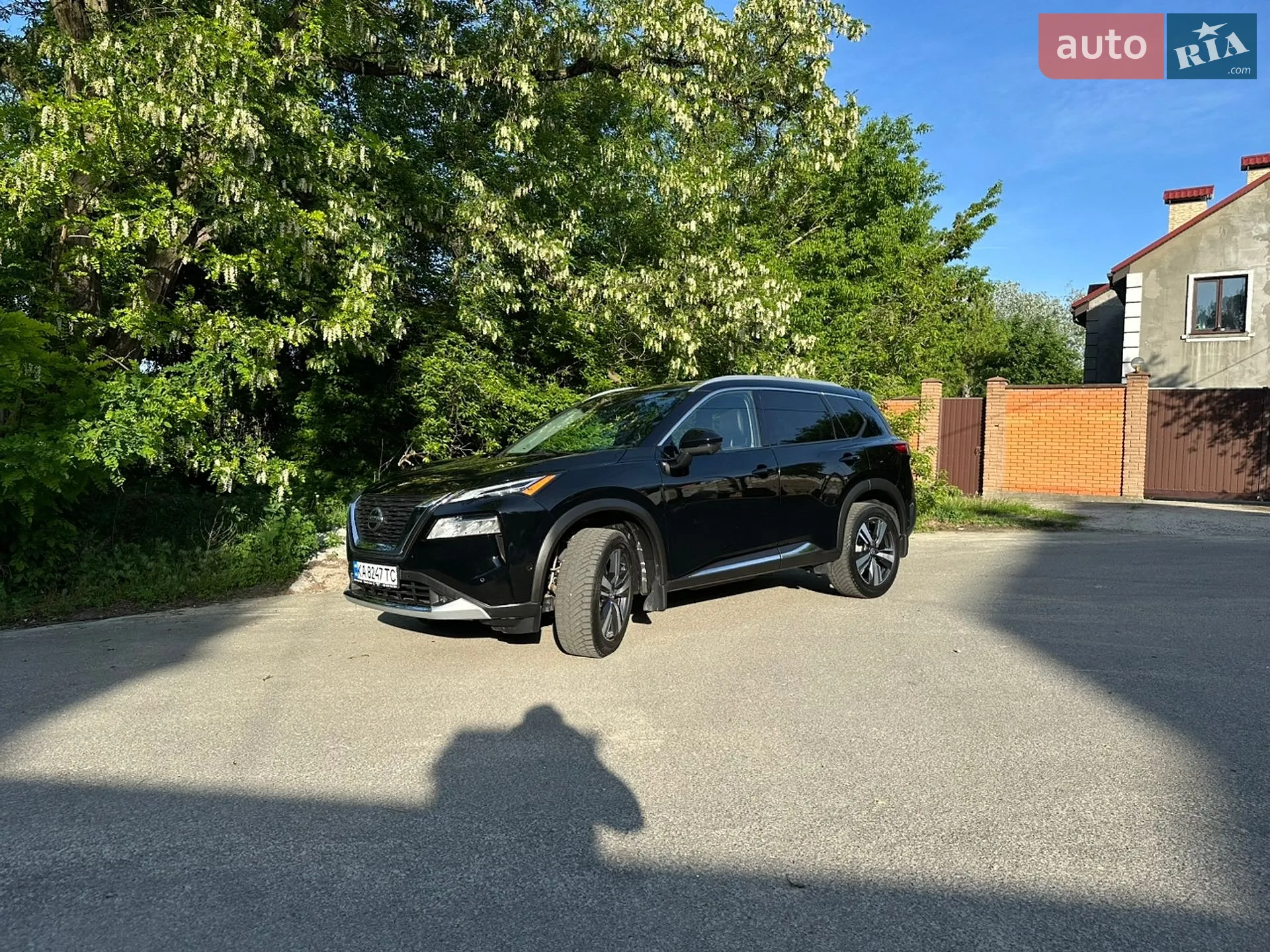 2021 Nissan Rogue - мініатюра 2