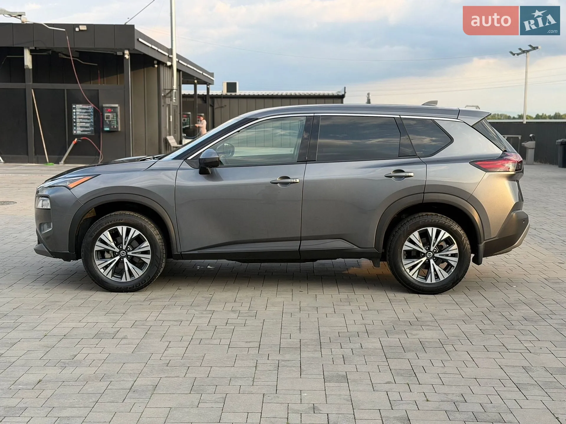 2021 Nissan Rogue - мініатюра 6