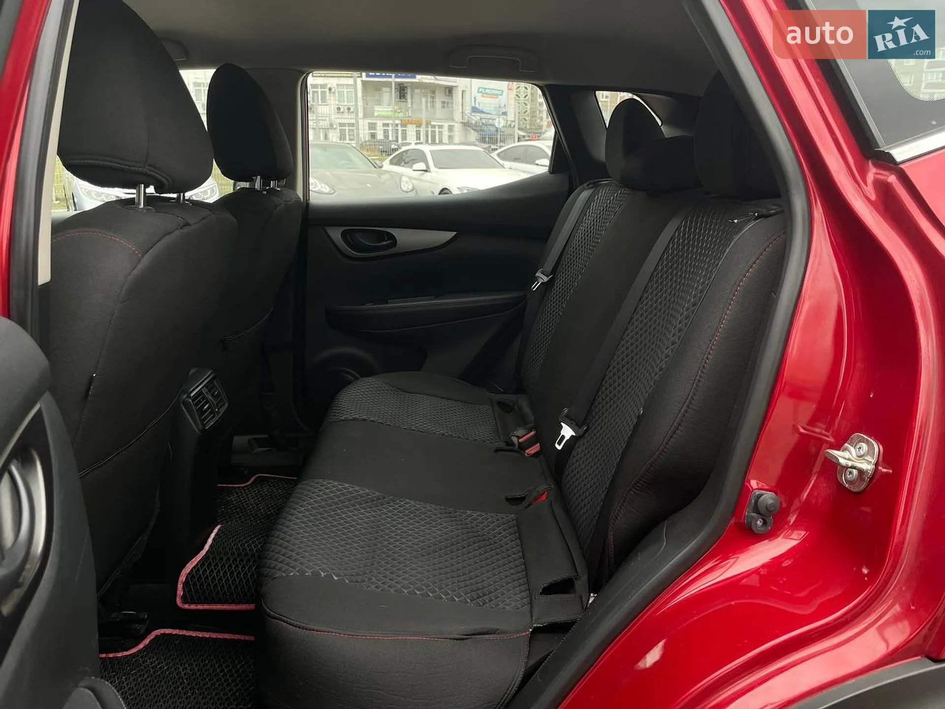 2018 Nissan Rogue - мініатюра 10
