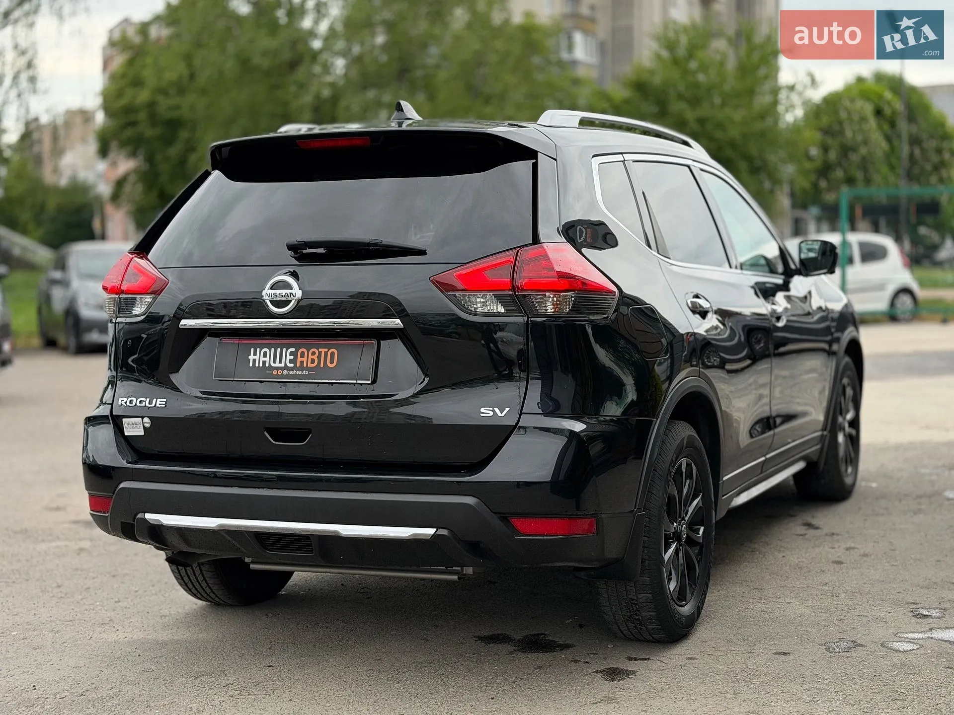 2017 Nissan Rogue - мініатюра 12