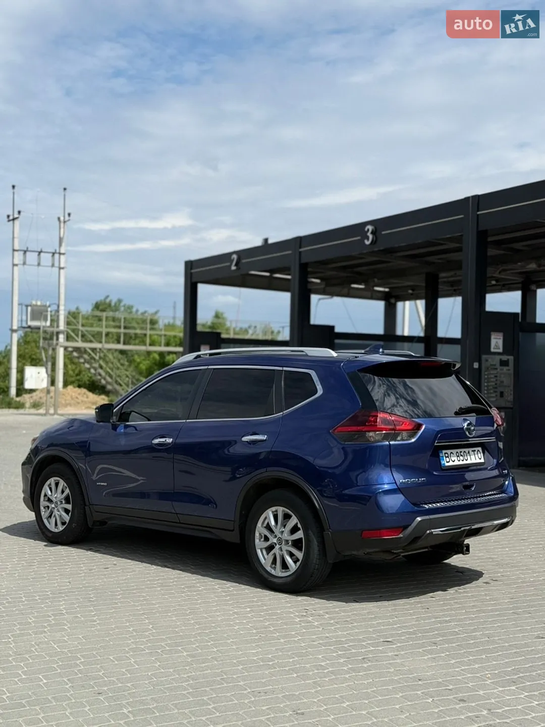 2018 Nissan Rogue - мініатюра 2