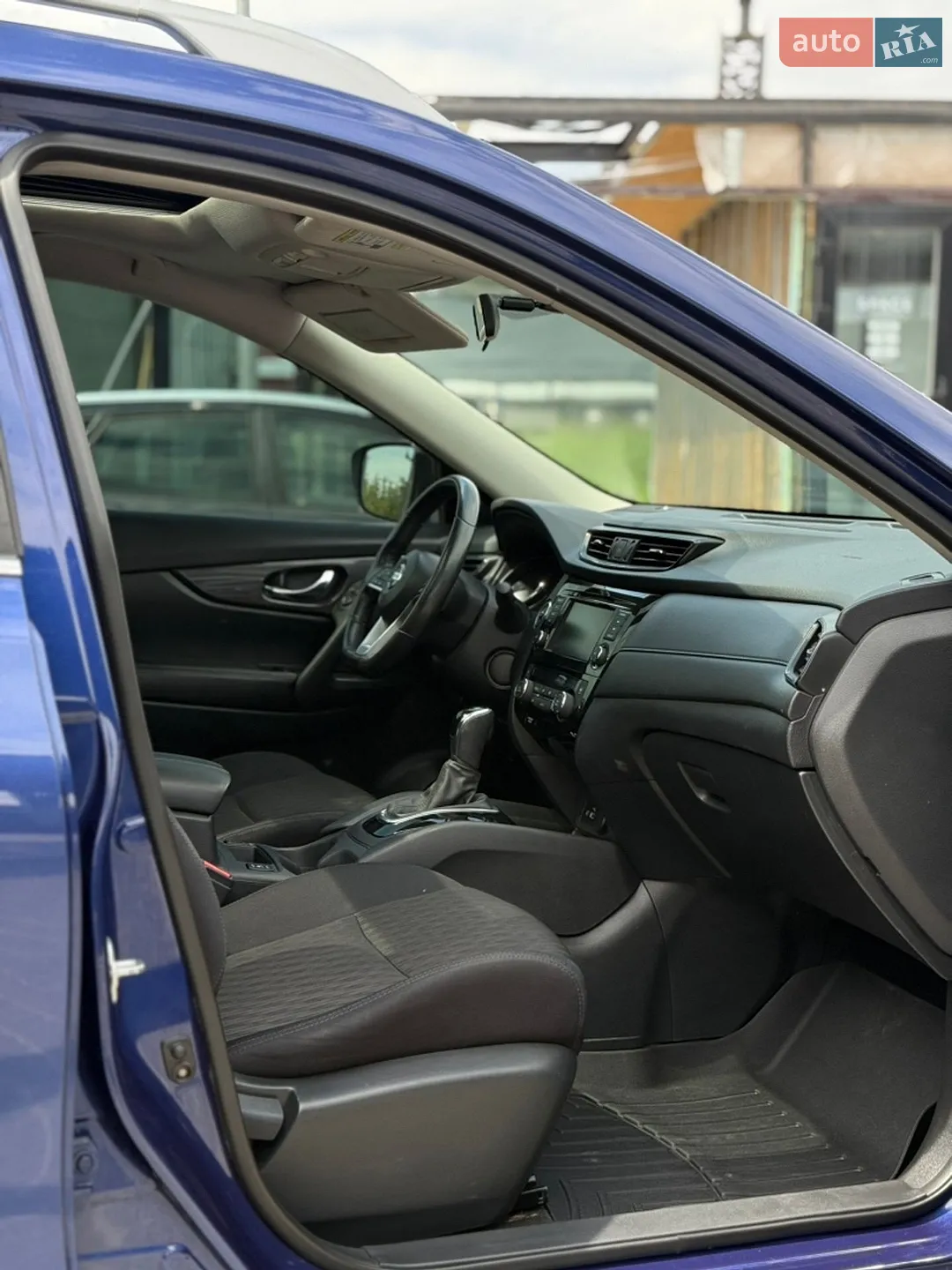2018 Nissan Rogue - мініатюра 13