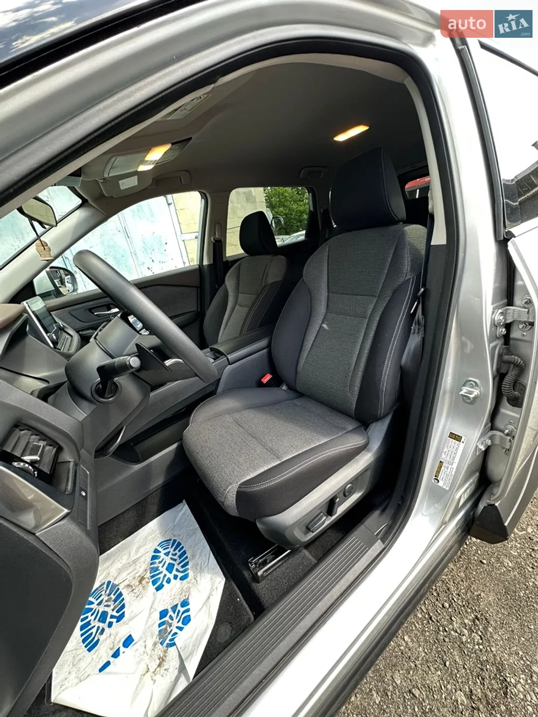 2021 Nissan Rogue - мініатюра 13