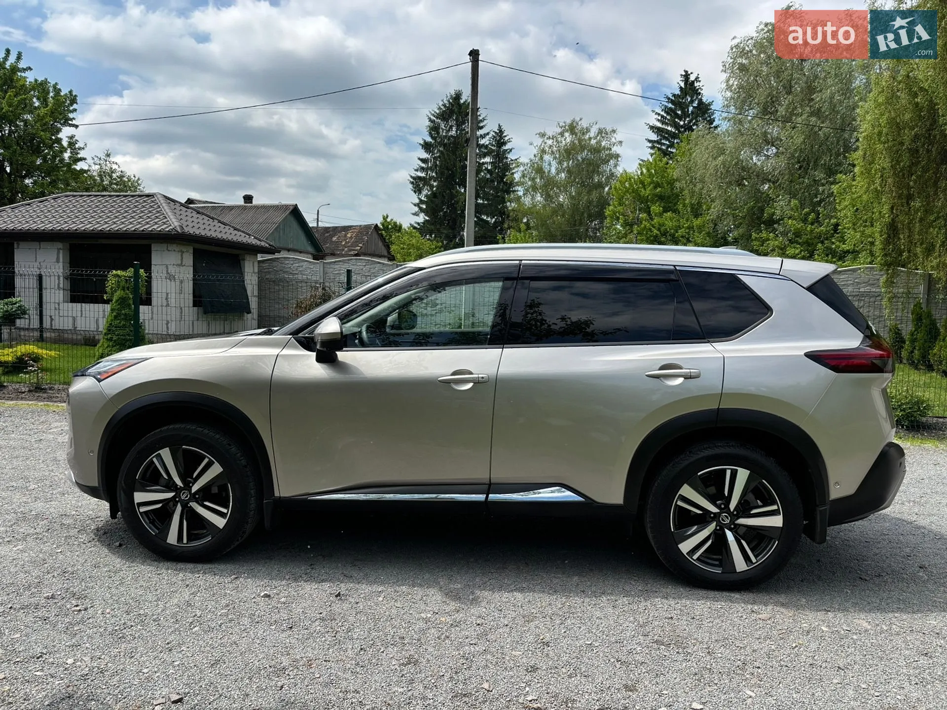 2021 Nissan Rogue - мініатюра 4