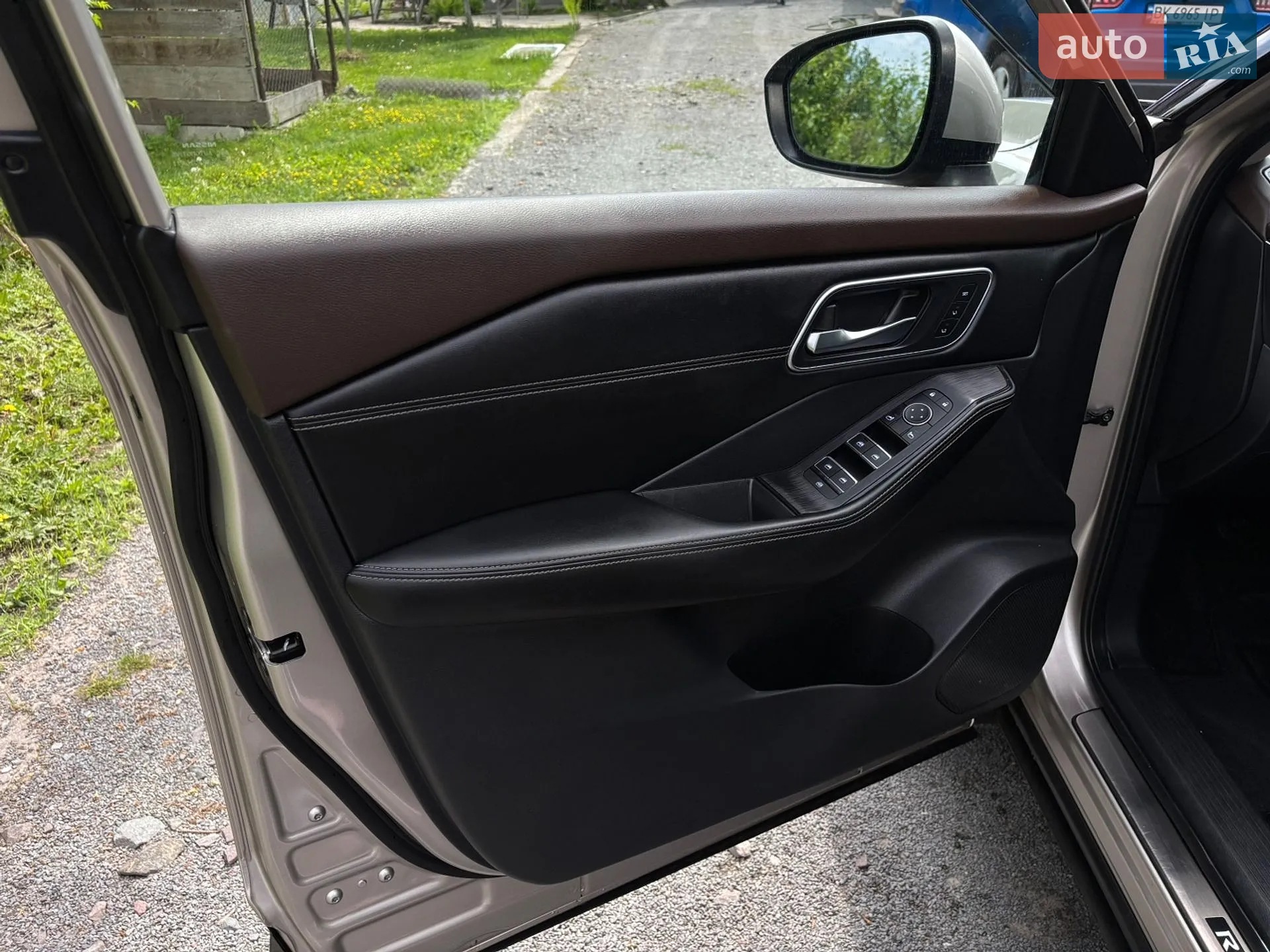 2021 Nissan Rogue - мініатюра 11