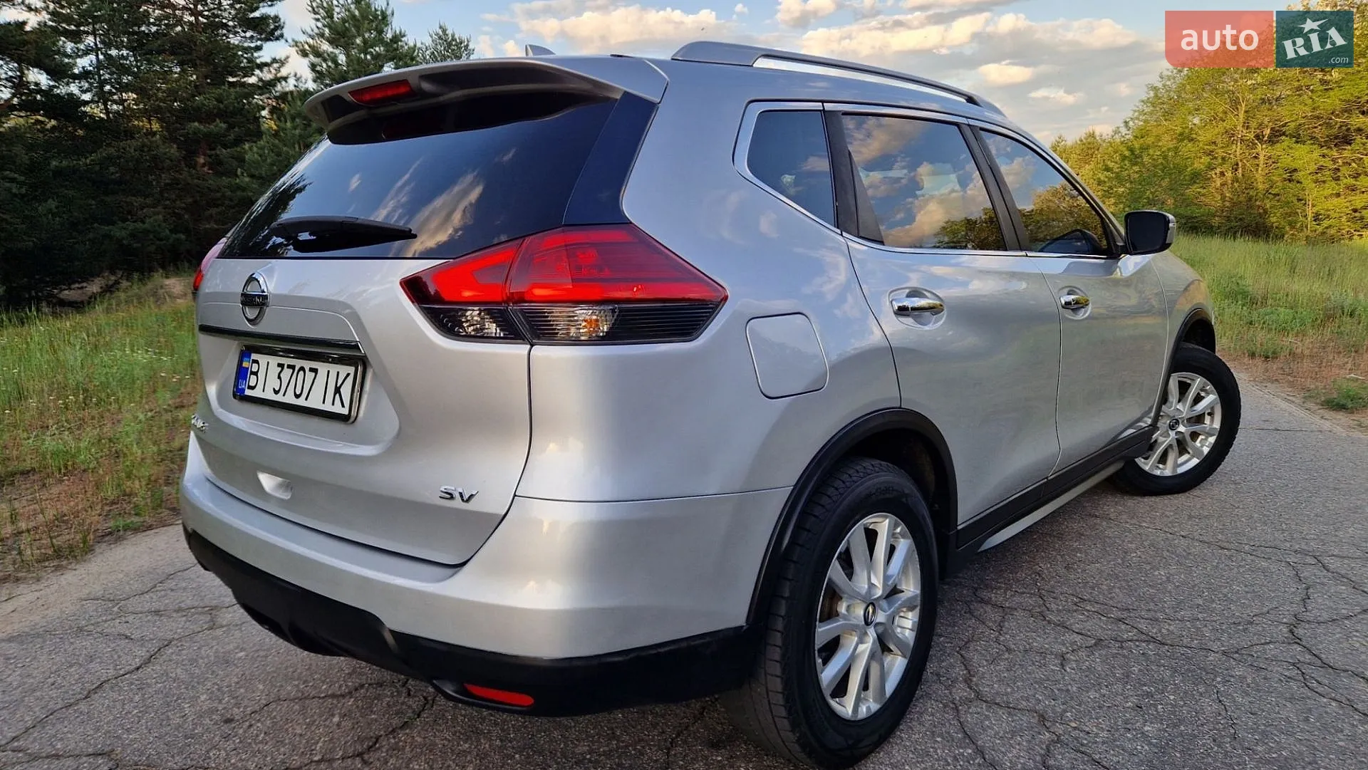 2016 Nissan Rogue - мініатюра 2