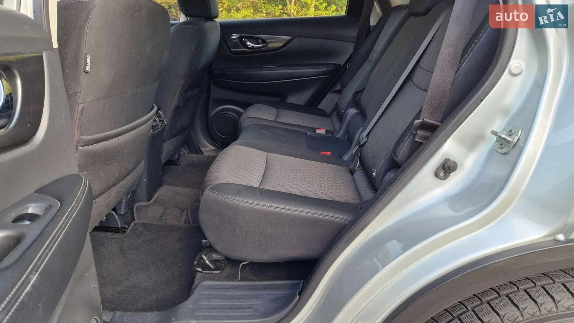 2016 Nissan Rogue - мініатюра 11