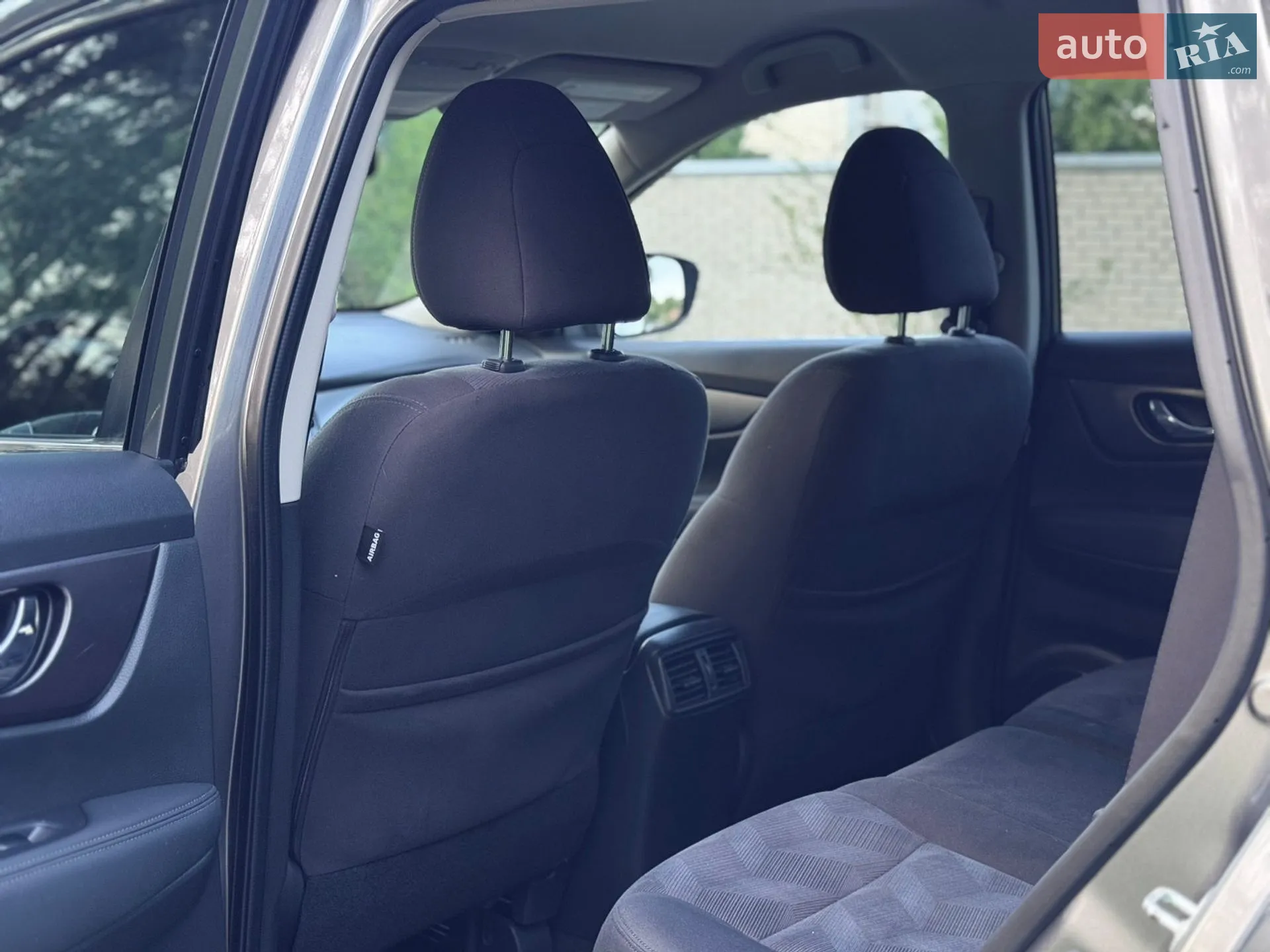 2016 Nissan Rogue - мініатюра 28