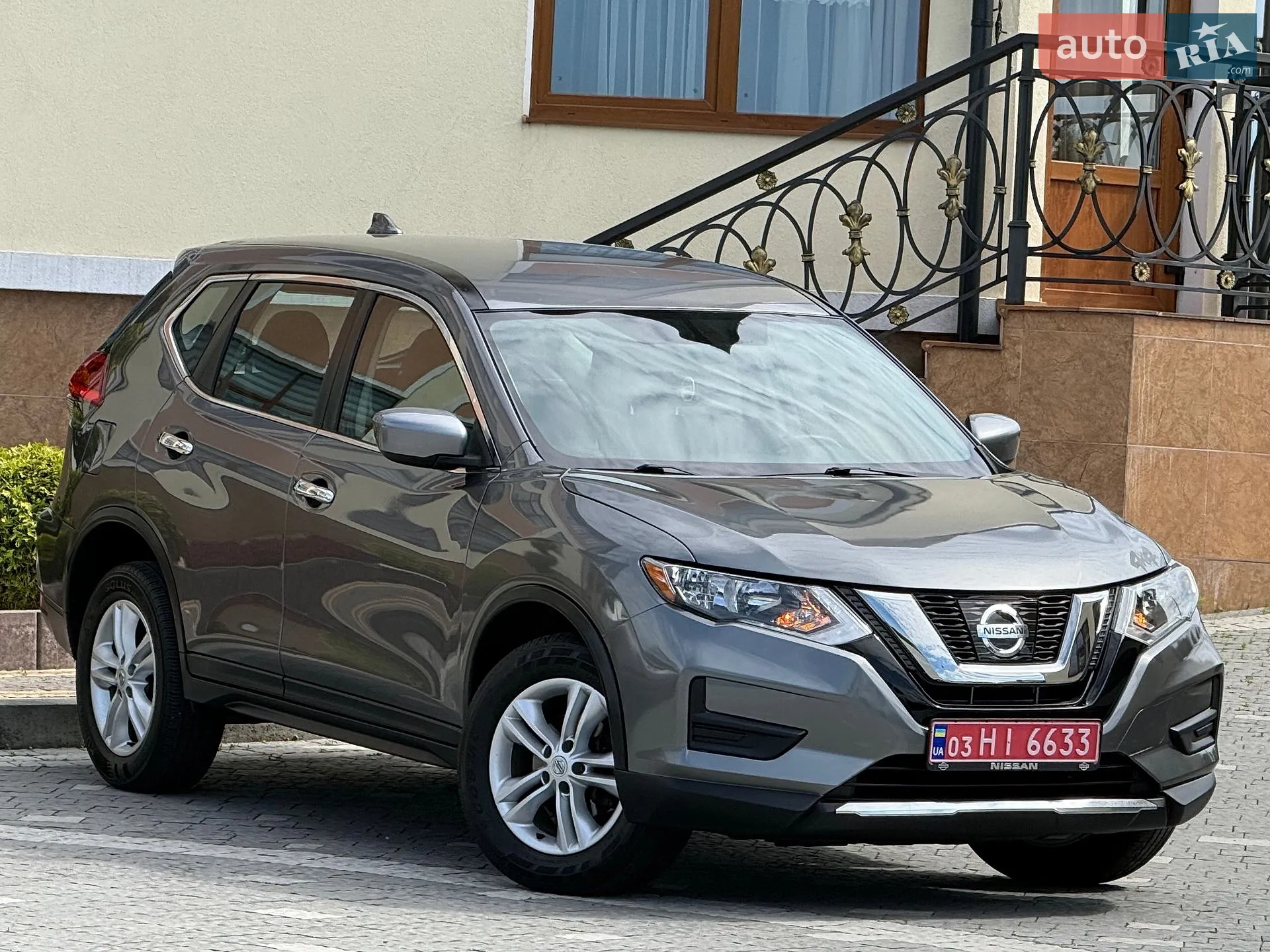 2017 Nissan Rogue - мініатюра 4