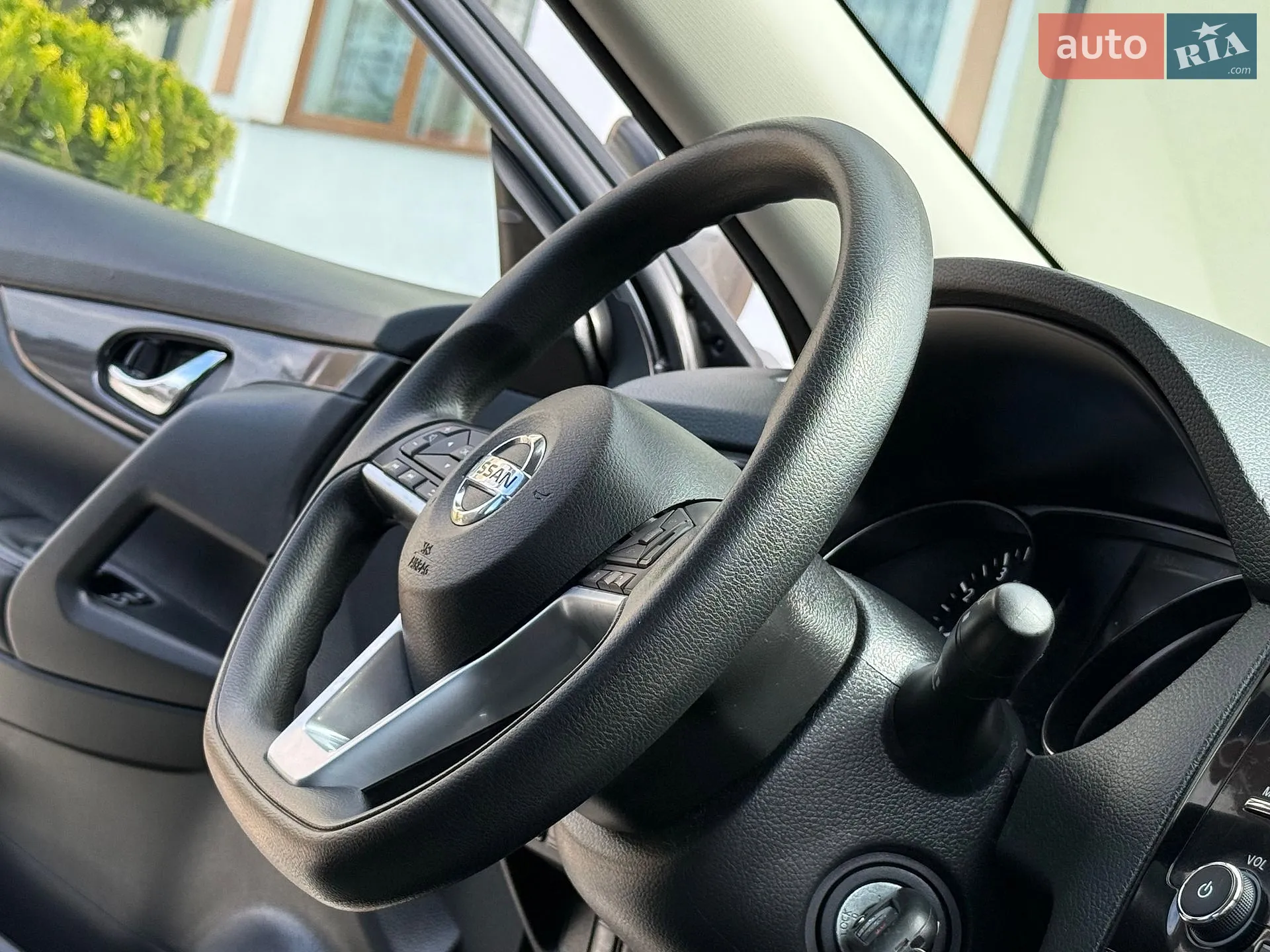 2017 Nissan Rogue - мініатюра 75