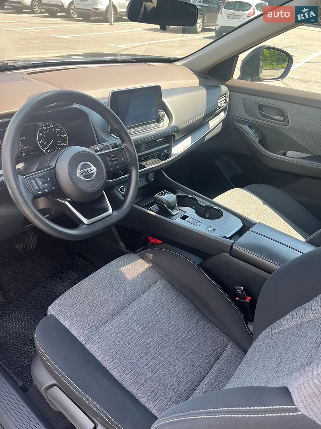 2021 Nissan Rogue - мініатюра 13