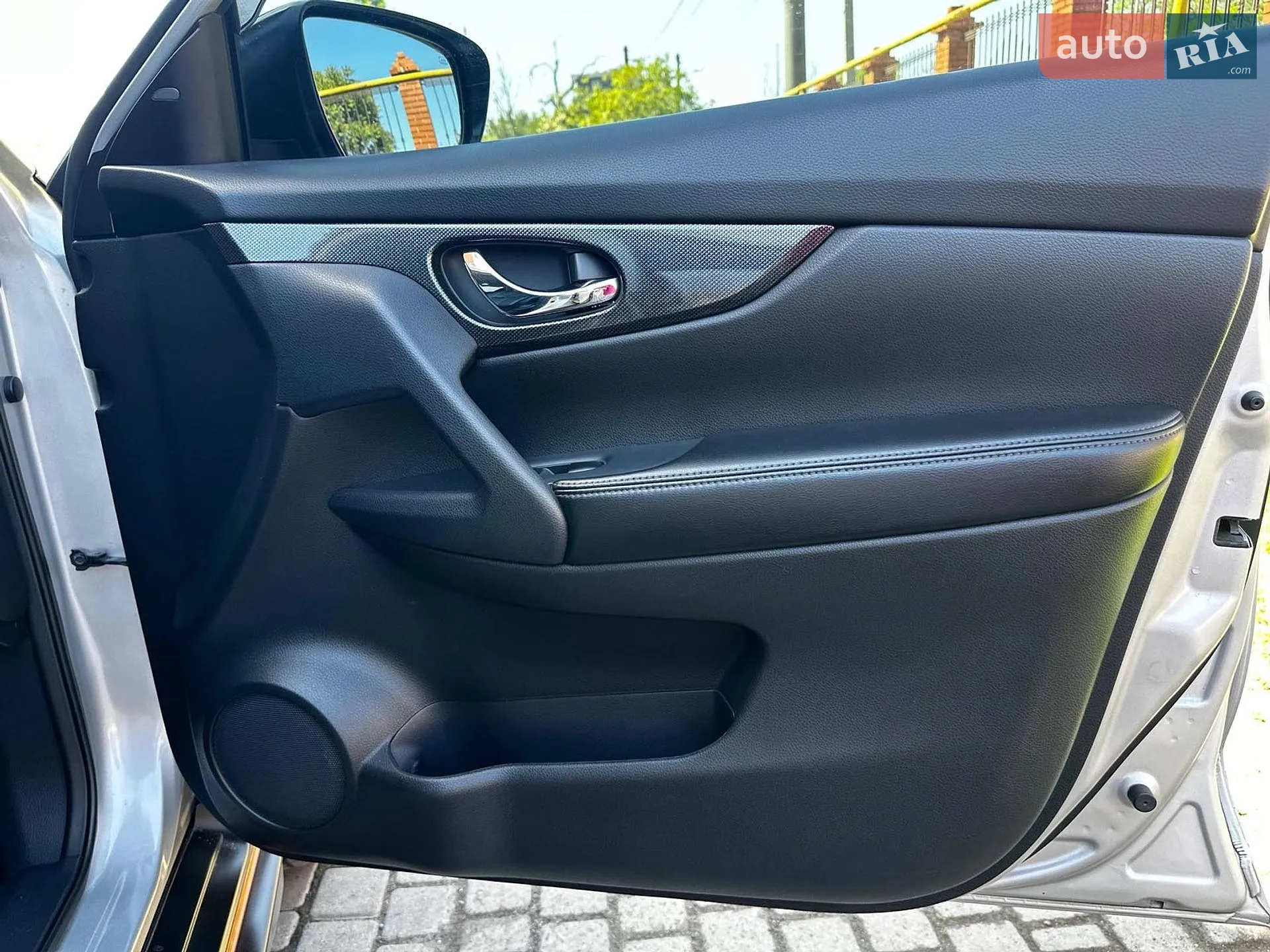 2014 Nissan Rogue - мініатюра 31