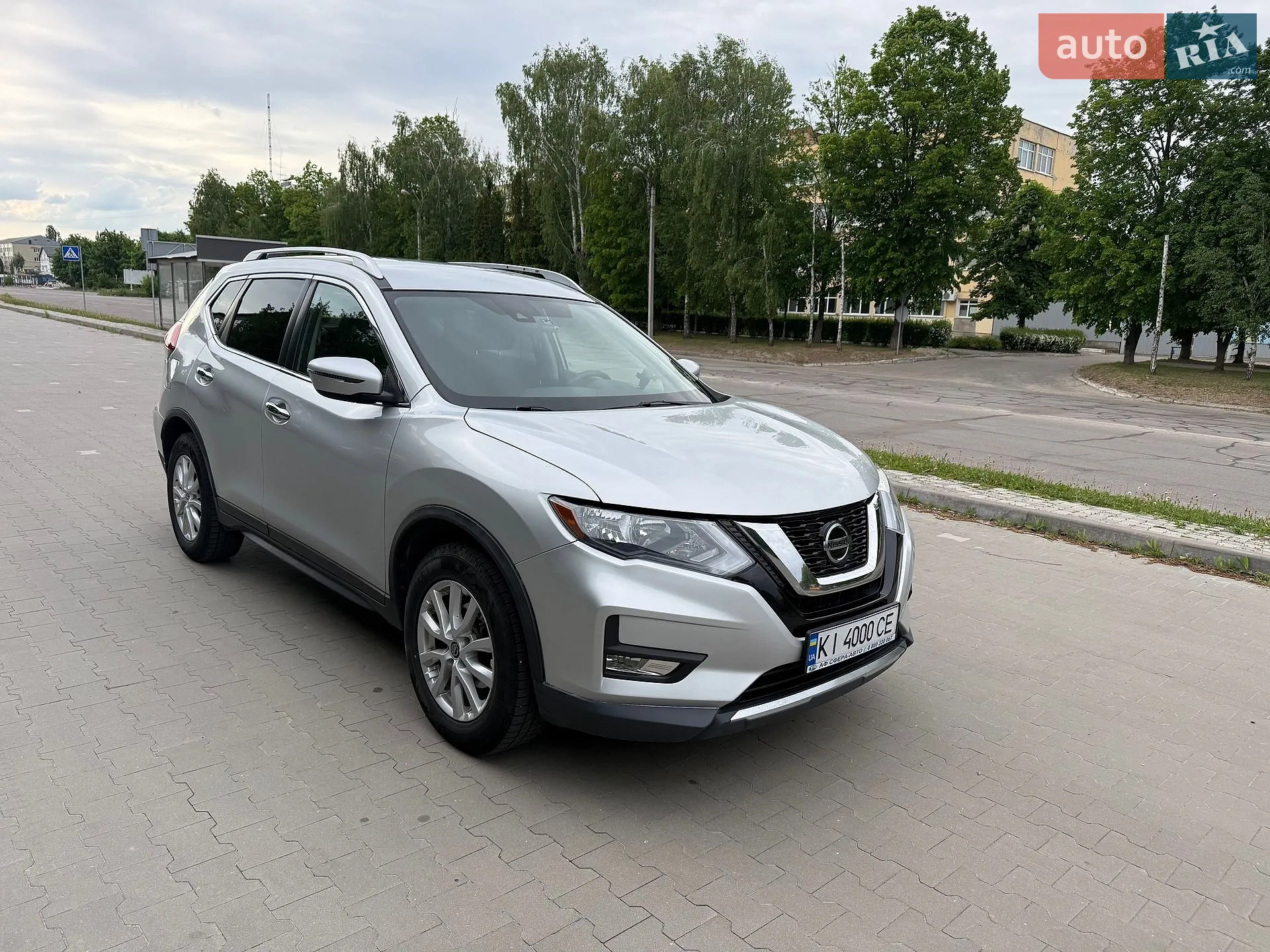 2019 Nissan Rogue - мініатюра 3