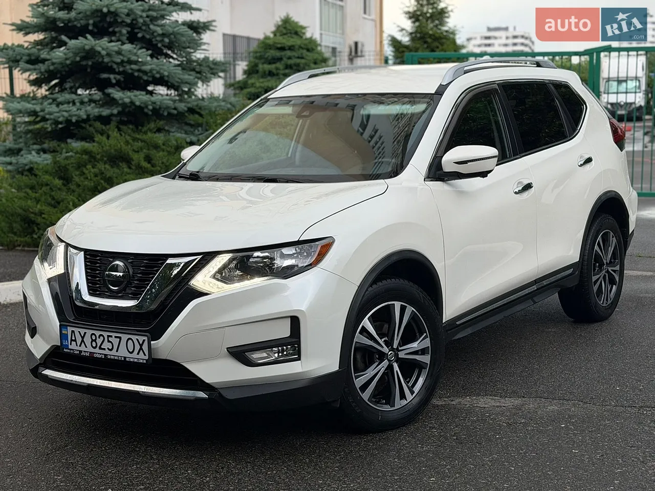 2017 Nissan Rogue - мініатюра 15