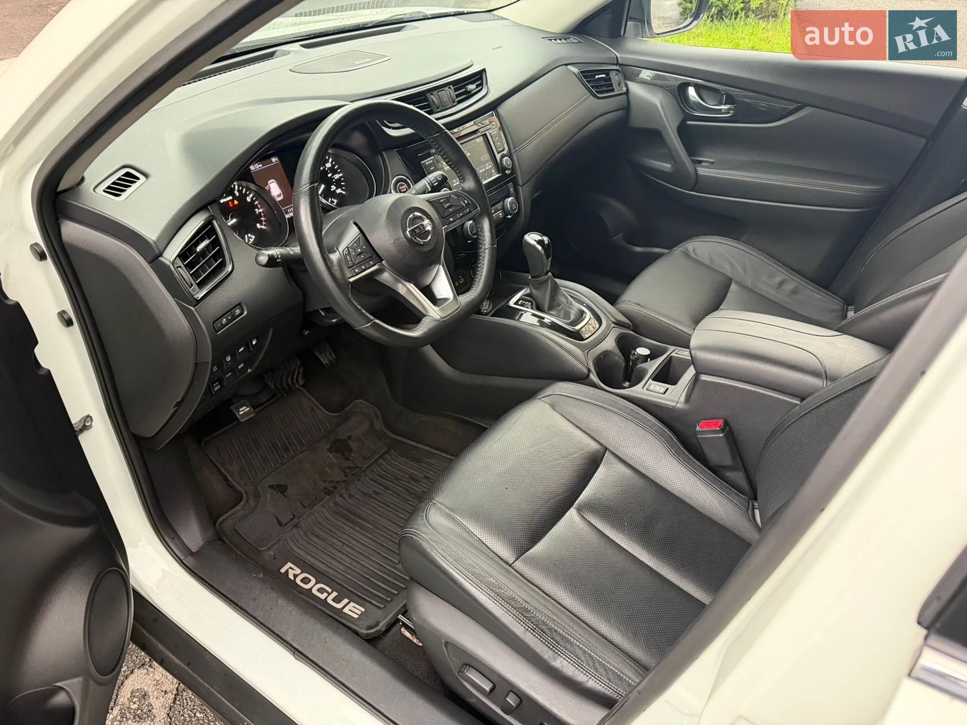 2018 Nissan Rogue - мініатюра 11