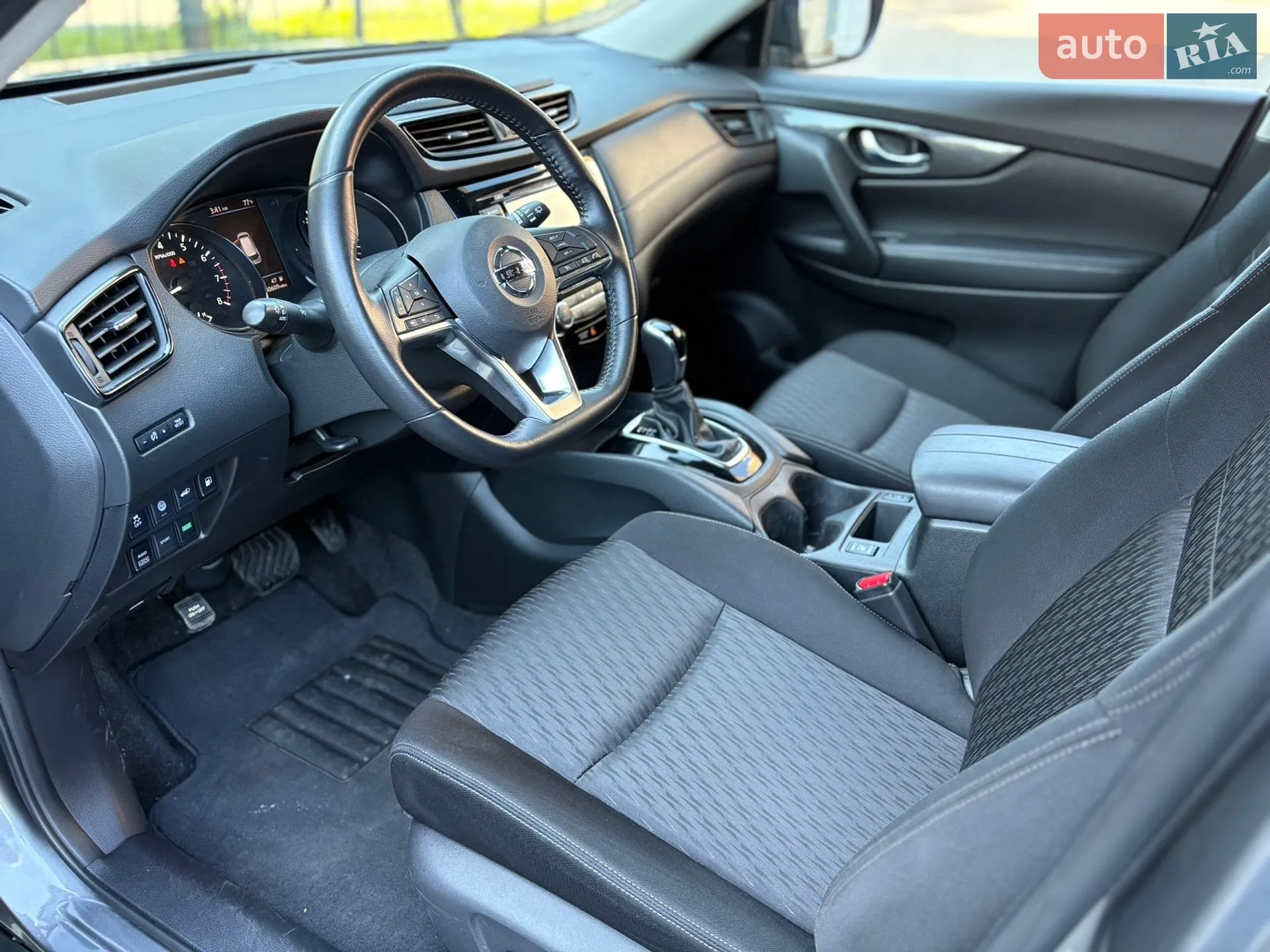 2018 Nissan Rogue - мініатюра 20