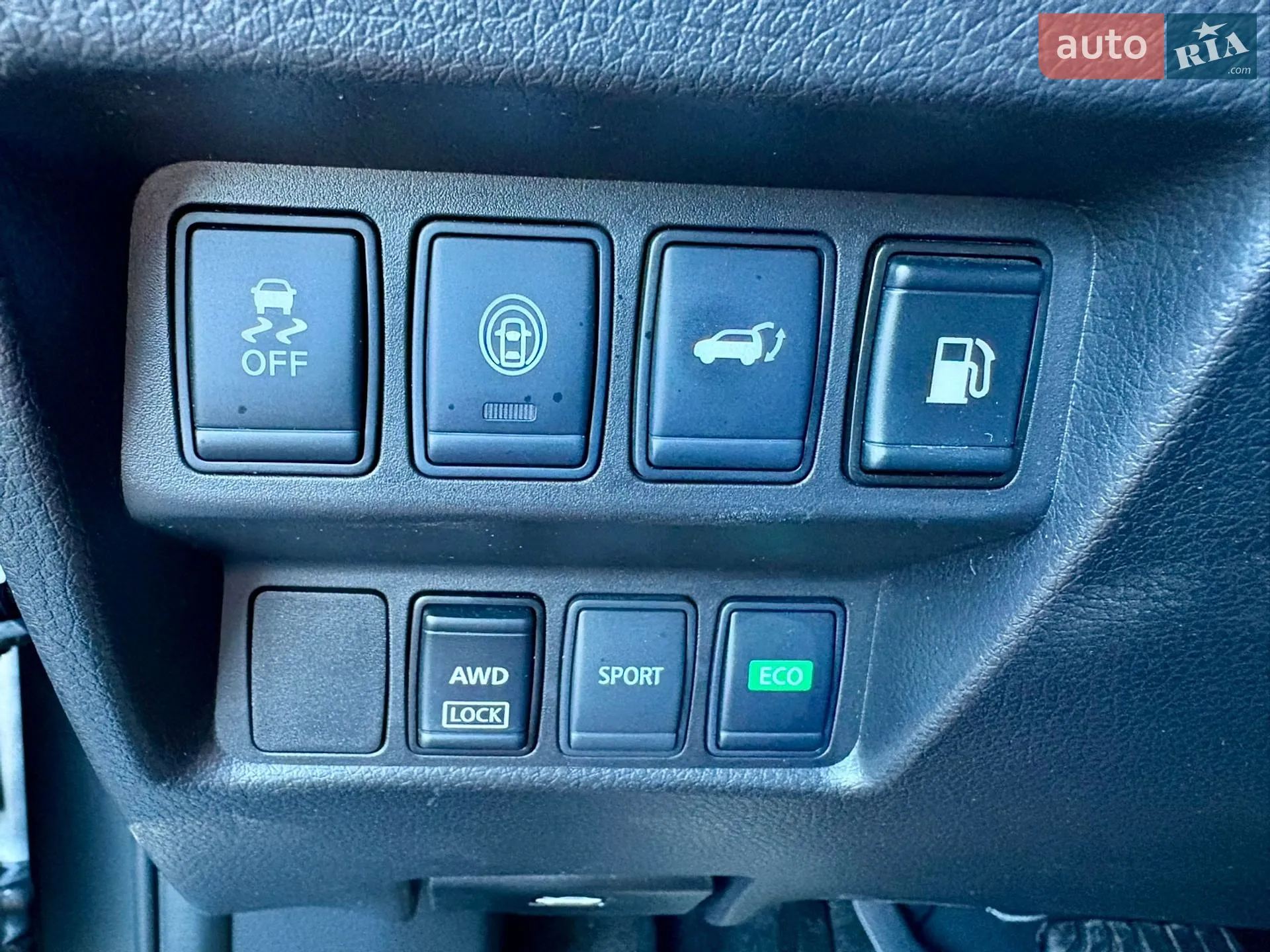2018 Nissan Rogue - мініатюра 28