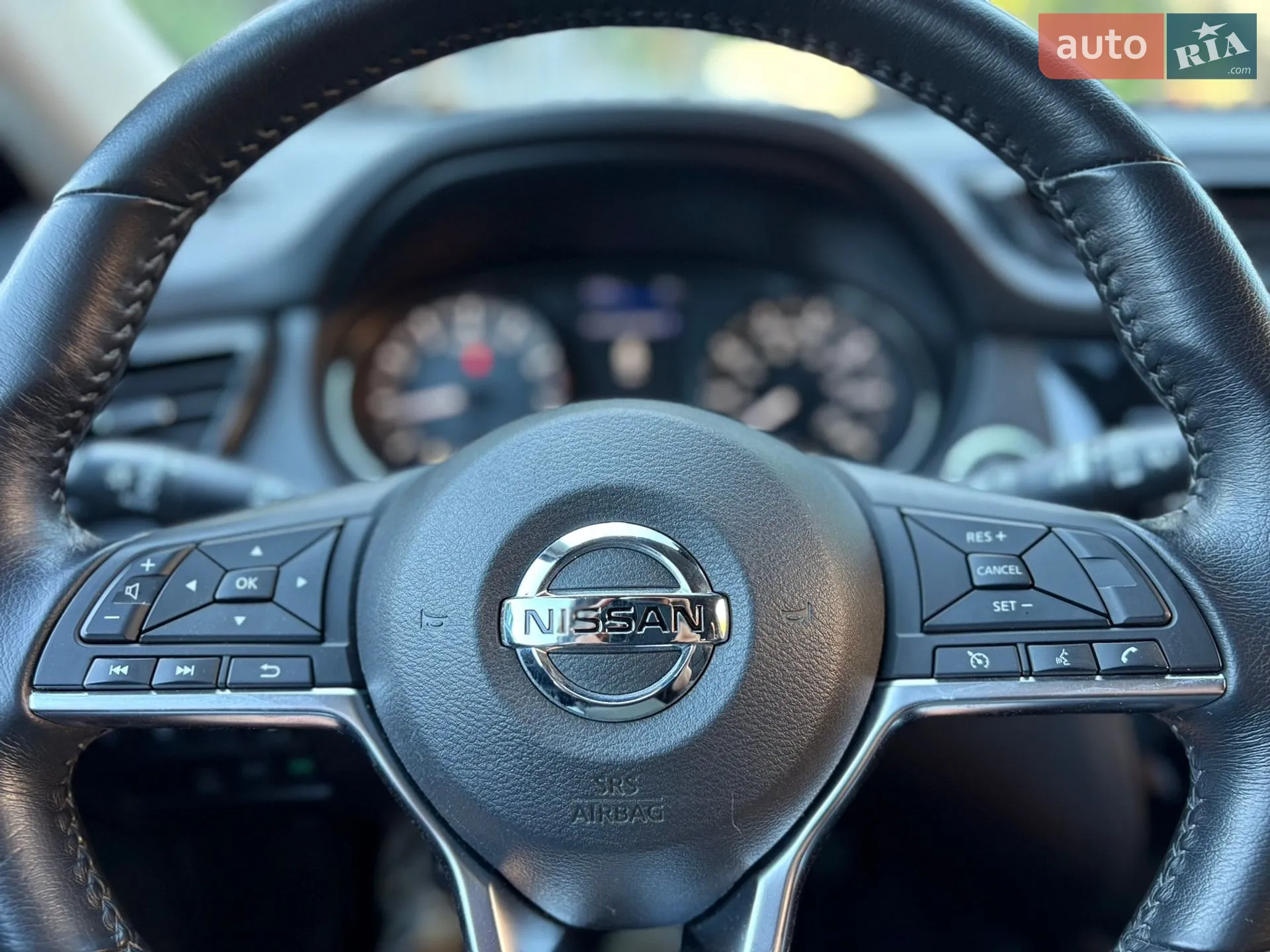 2018 Nissan Rogue - мініатюра 32