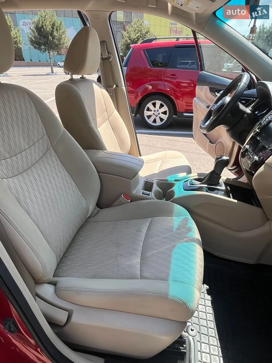 2018 Nissan Rogue - мініатюра 31