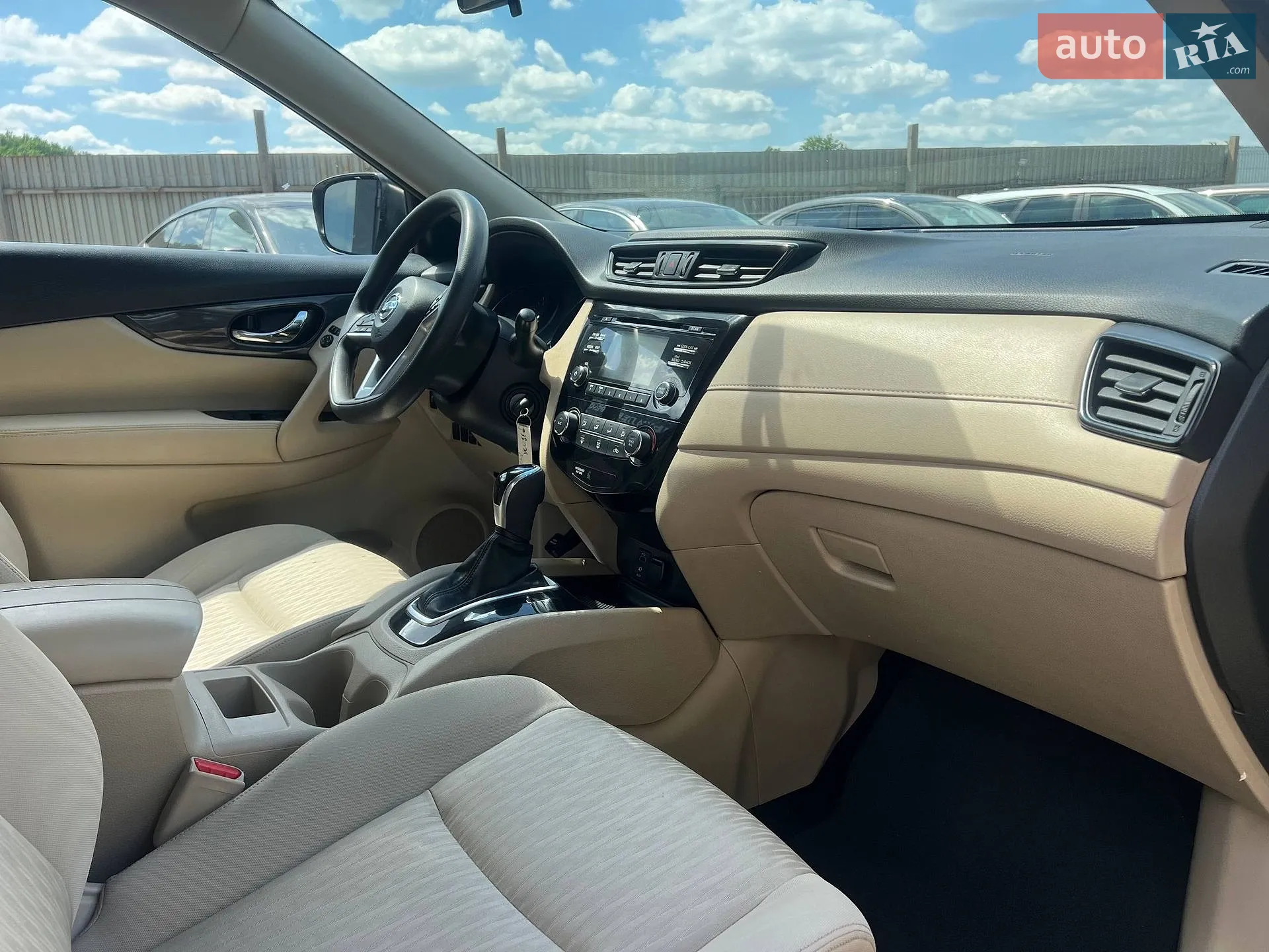 2016 Nissan Rogue - мініатюра 15