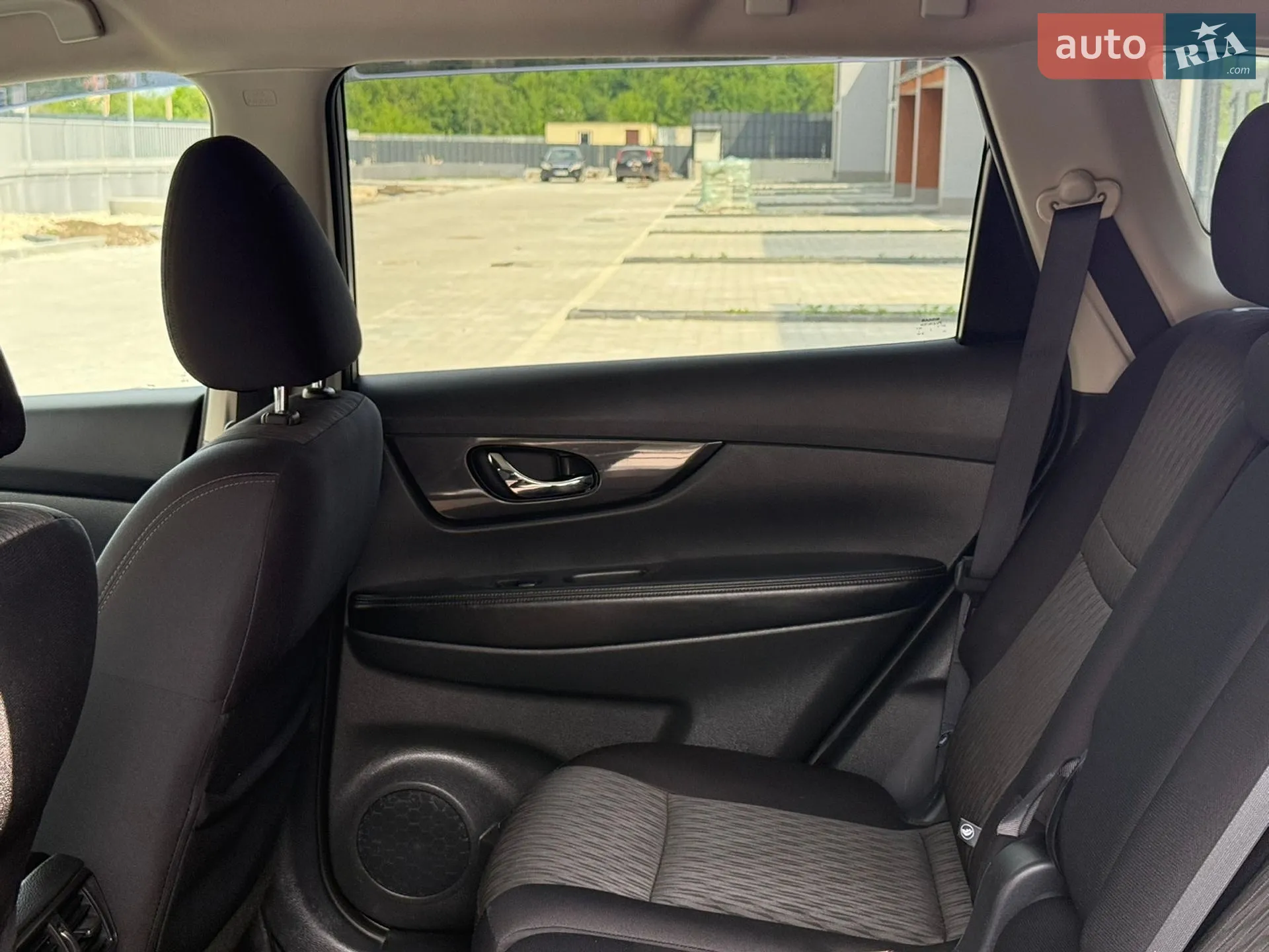 2017 Nissan Rogue - мініатюра 41