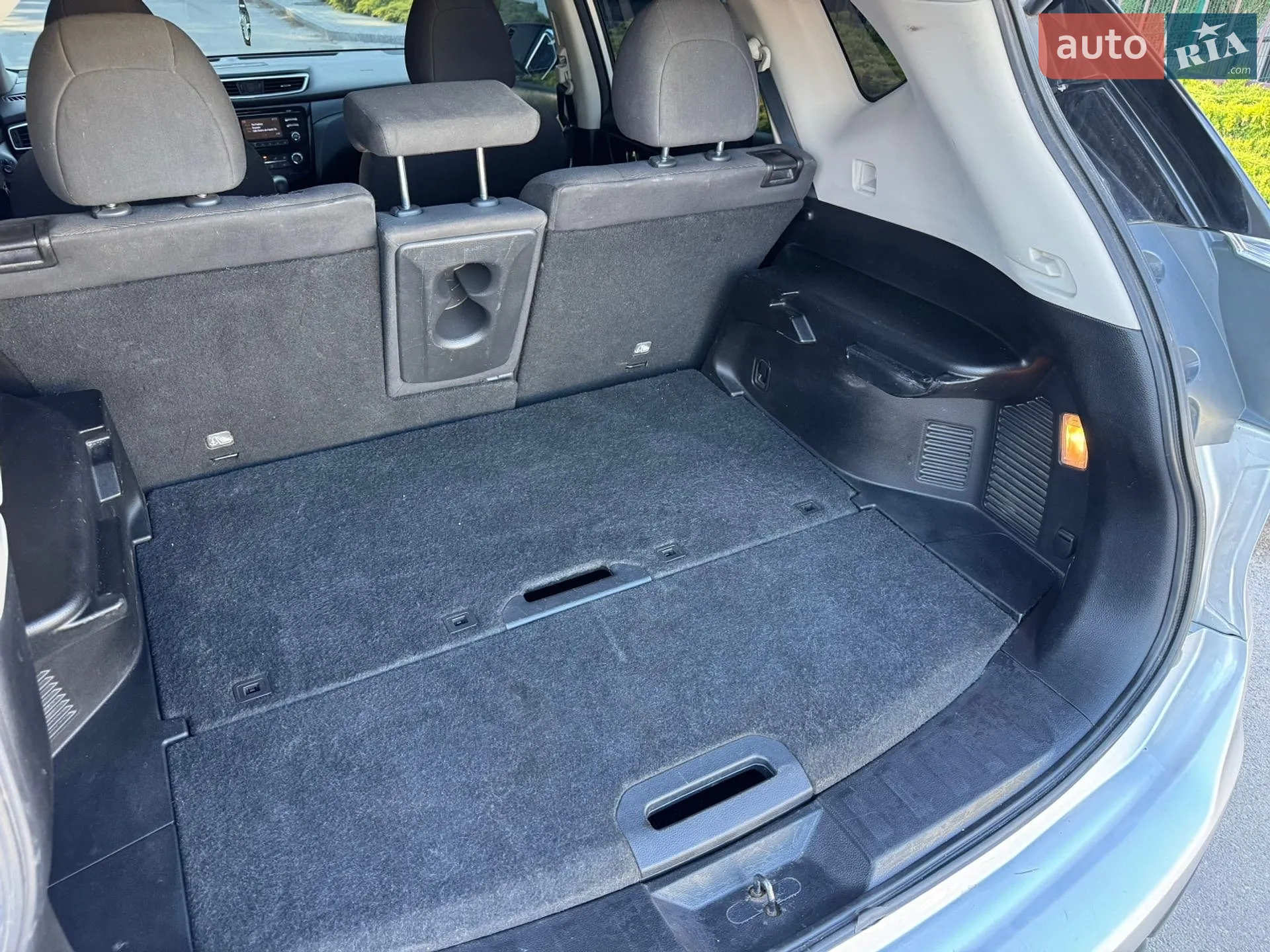 2016 Nissan Rogue - мініатюра 26