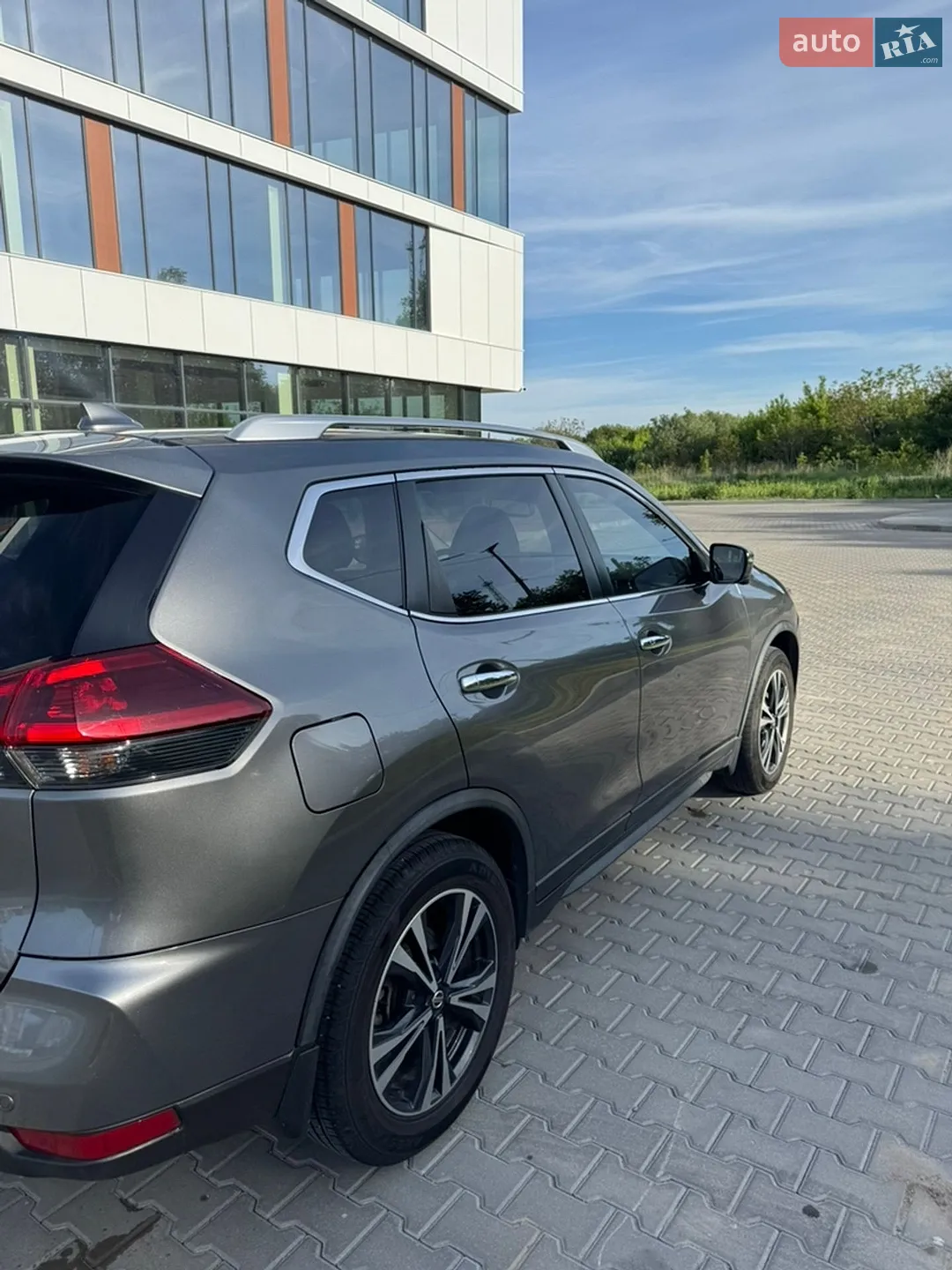 2018 Nissan Rogue - мініатюра 4
