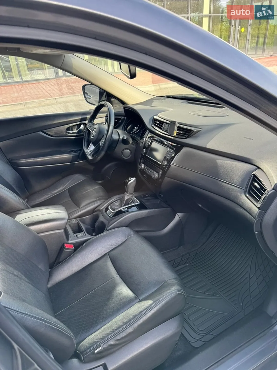 2018 Nissan Rogue - мініатюра 9