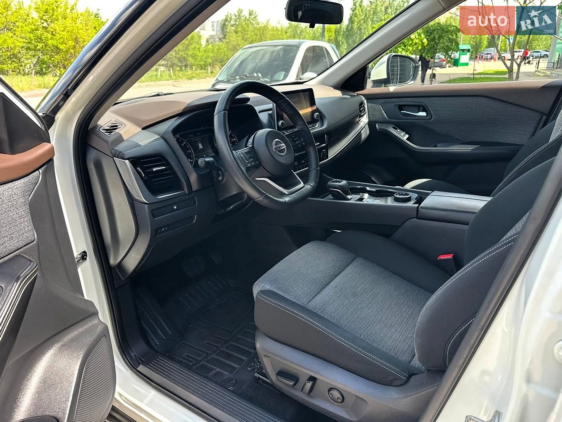 2021 Nissan Rogue - мініатюра 18