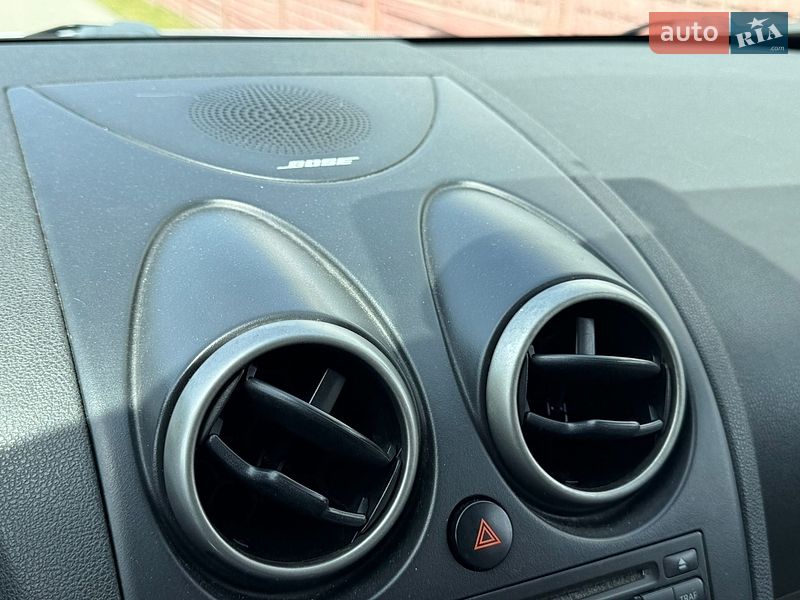 Внедорожник / Кроссовер Nissan Rogue 2012 в Львове