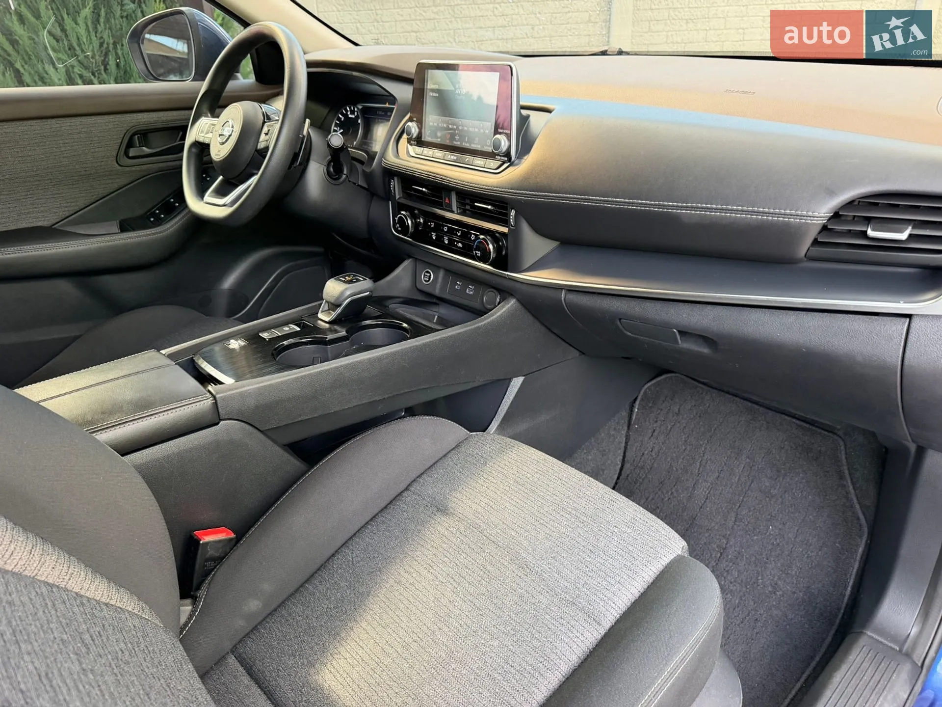 2021 Nissan Rogue - мініатюра 14