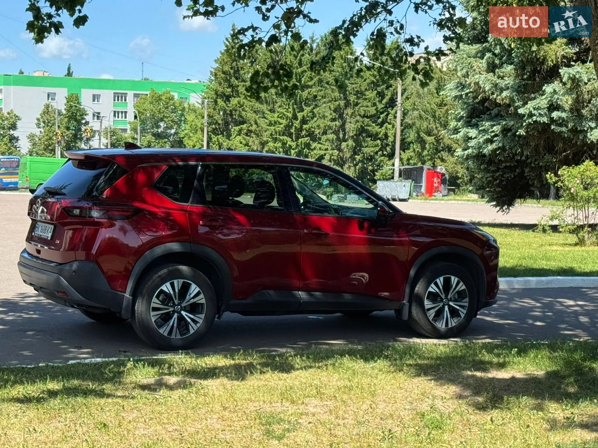2021 Nissan Rogue - мініатюра 8