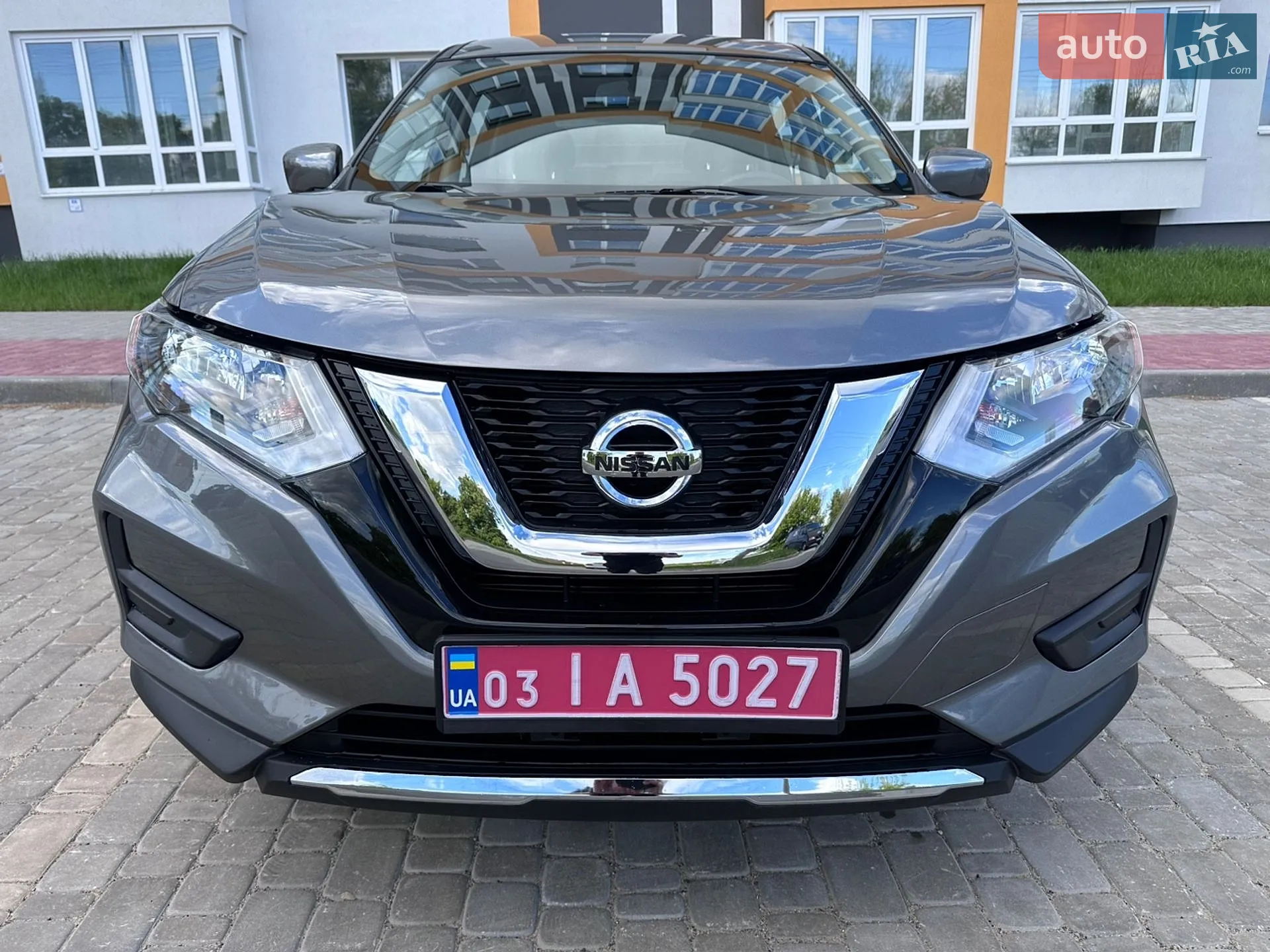 2017 Nissan Rogue - мініатюра 2