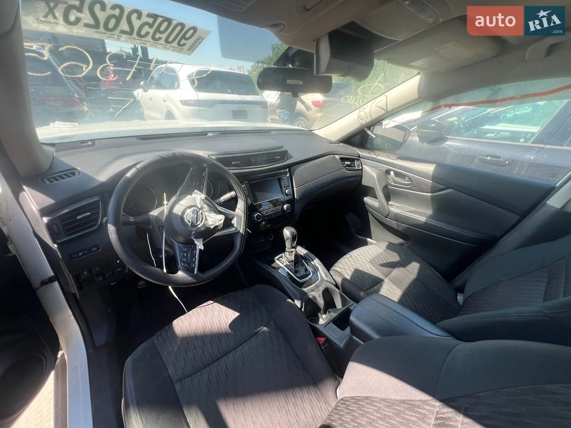 2019 Nissan Rogue - мініатюра 5